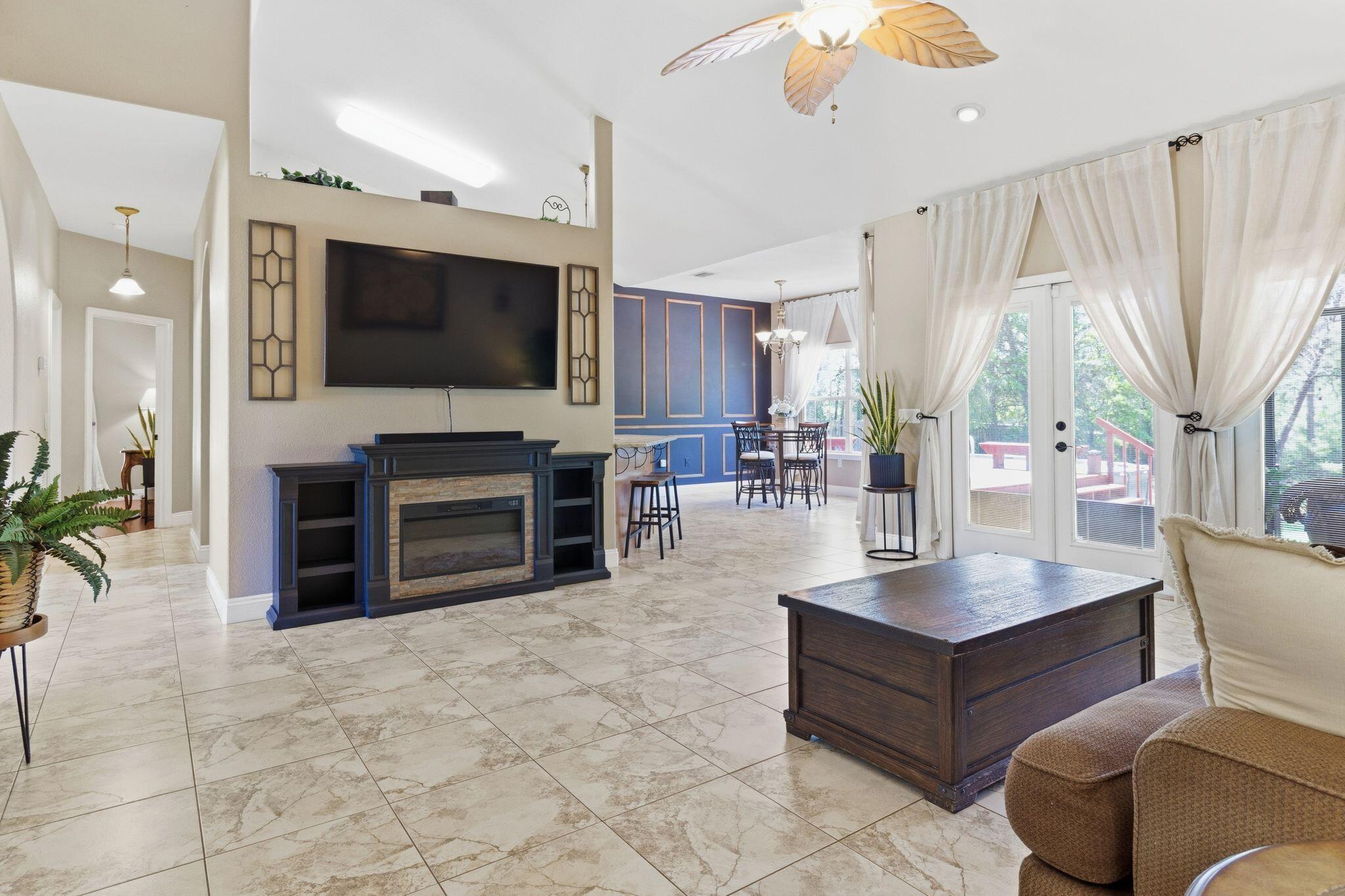 TURKEY-CREEK ESTATES - Residential