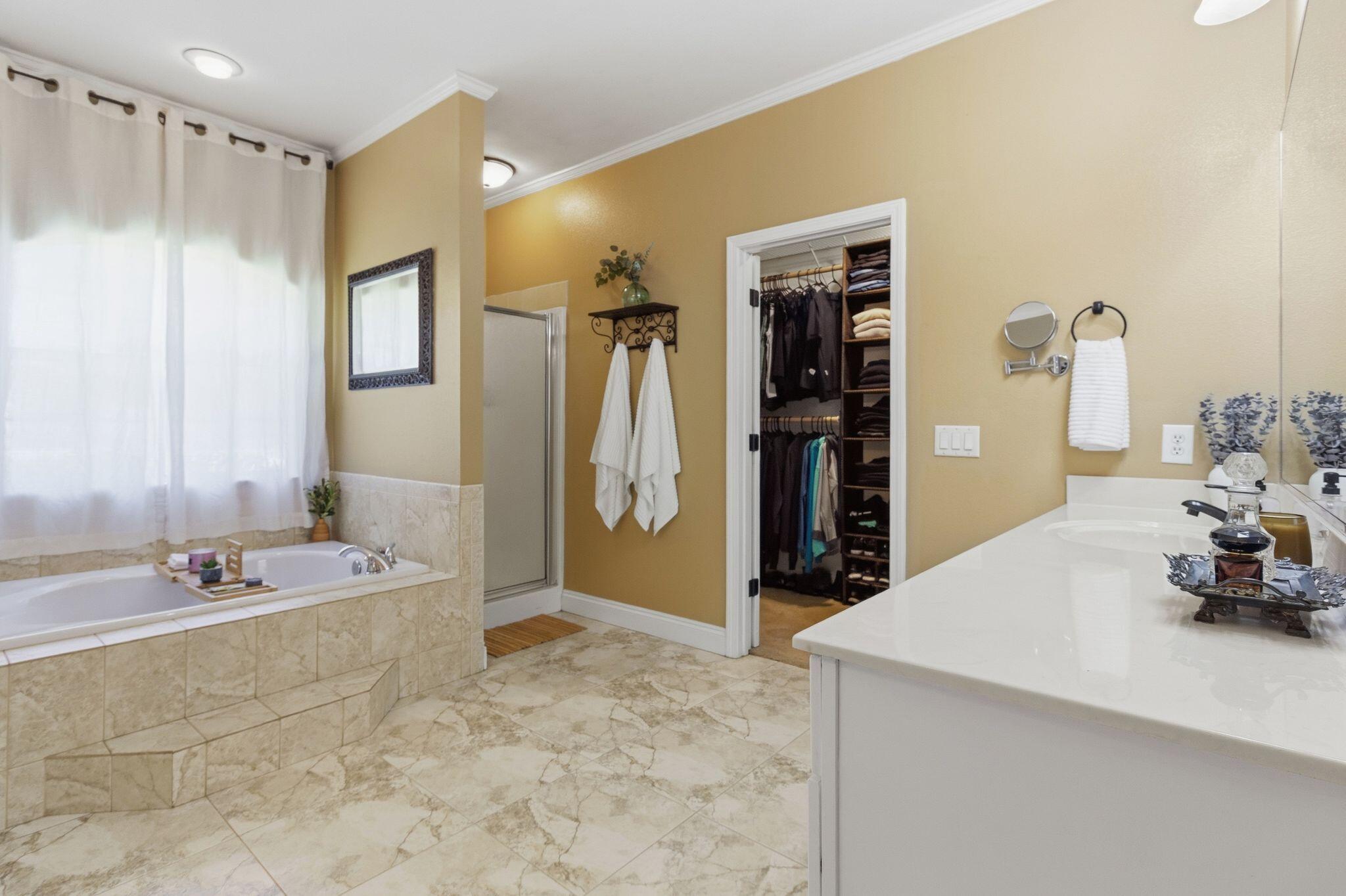 TURKEY-CREEK ESTATES - Residential