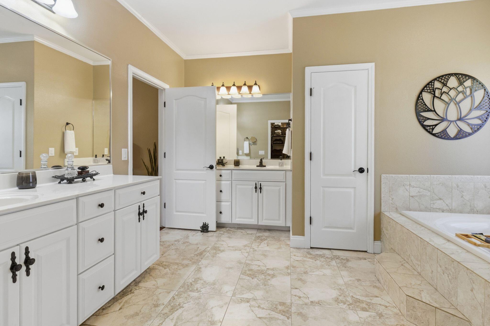 TURKEY-CREEK ESTATES - Residential