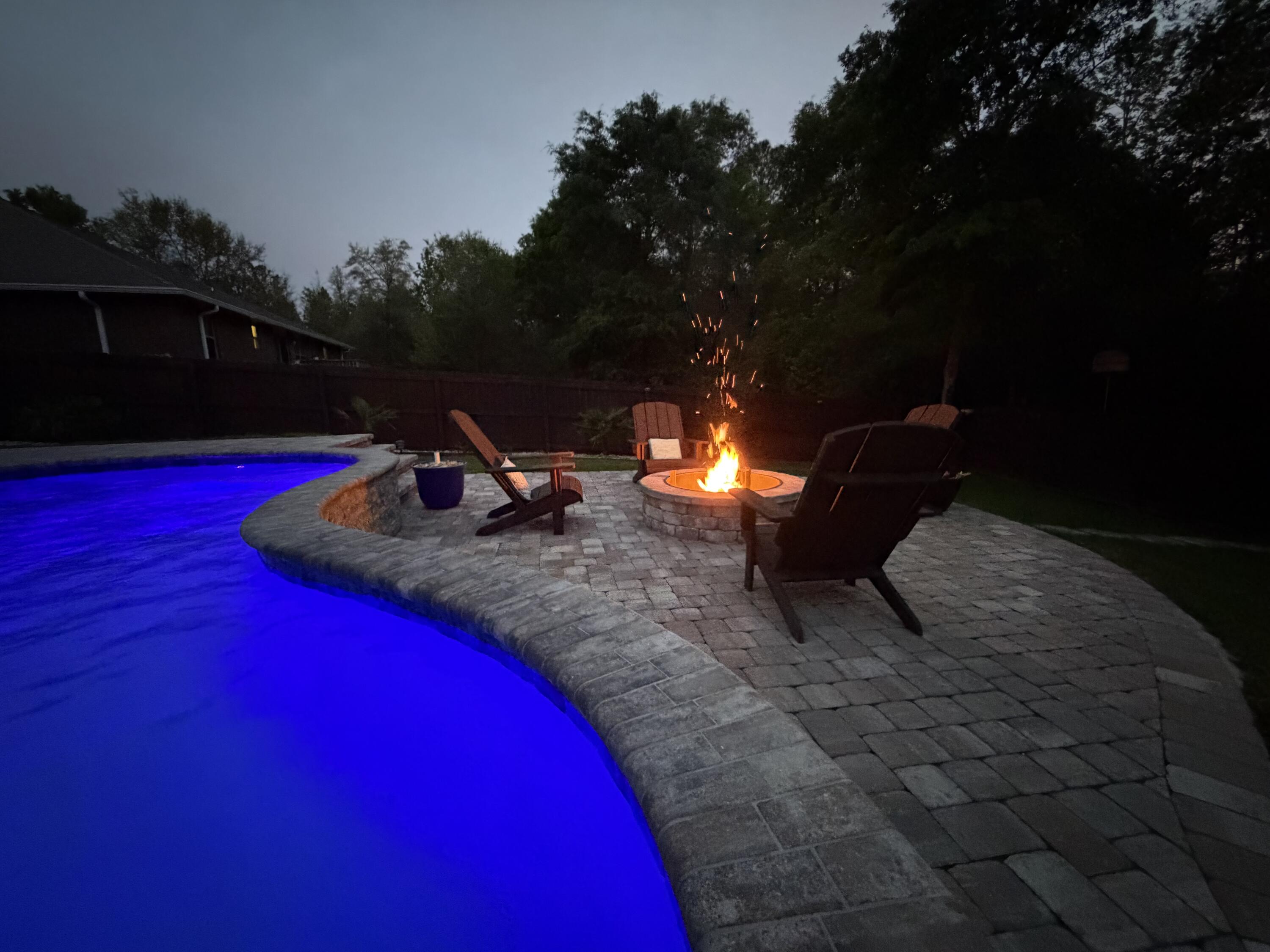 FOX VALLEY - Residential