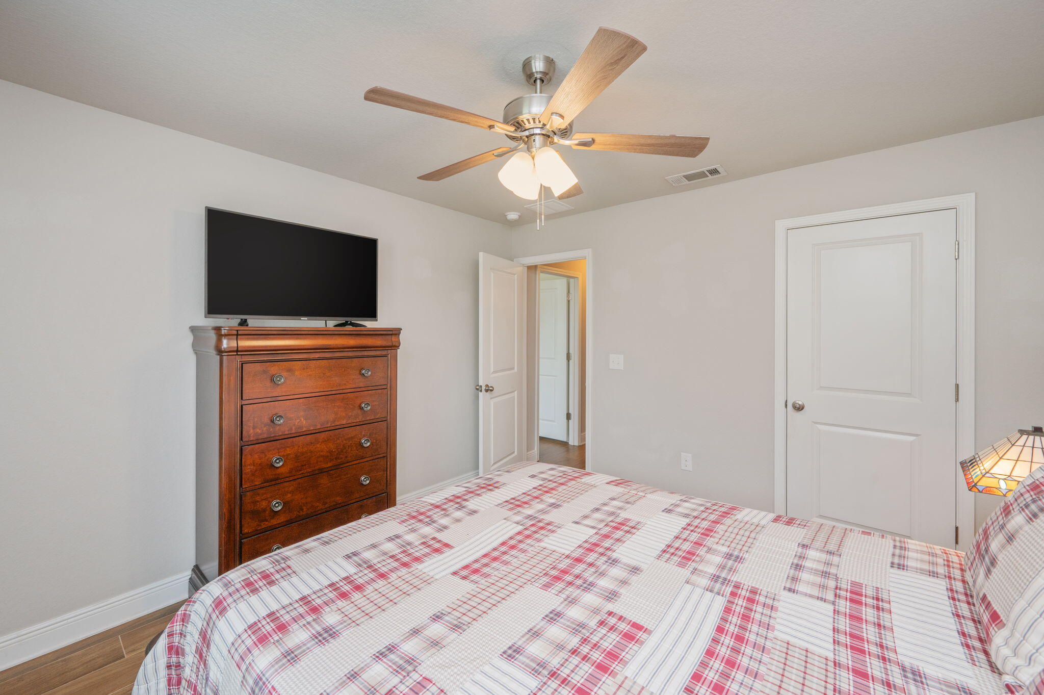 FOX VALLEY - Residential