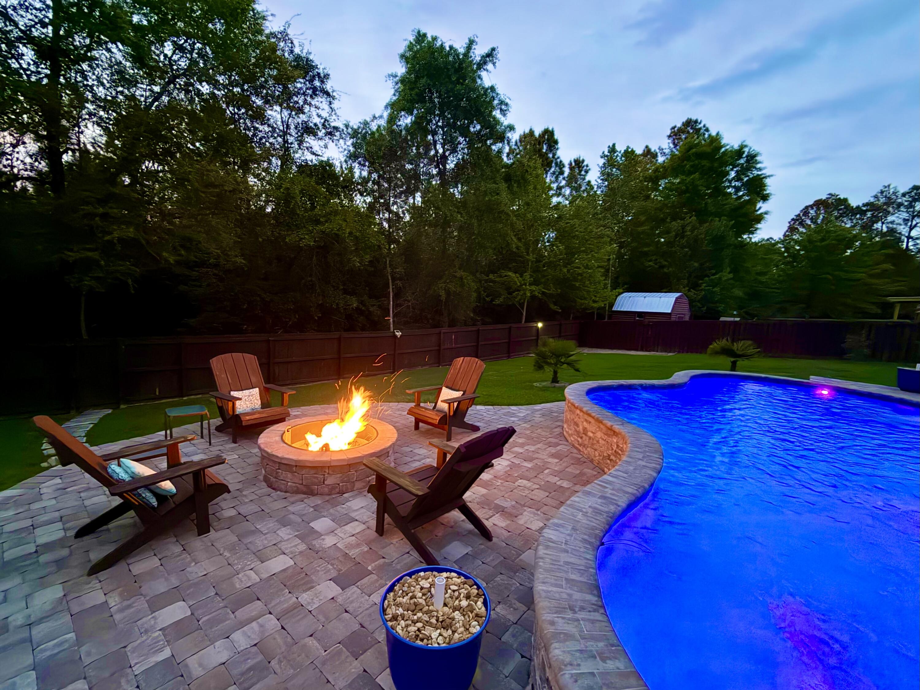 FOX VALLEY - Residential