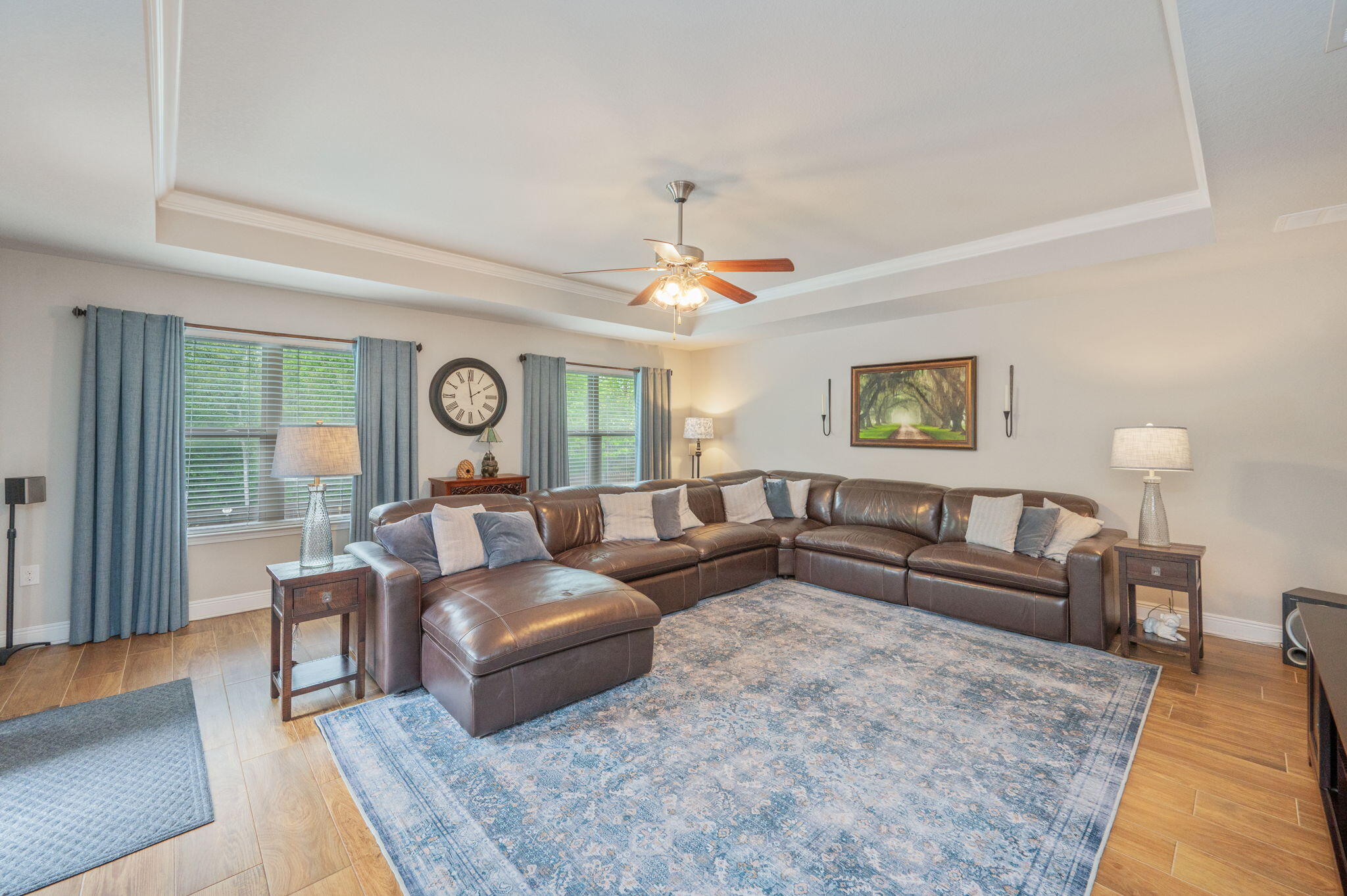 FOX VALLEY - Residential