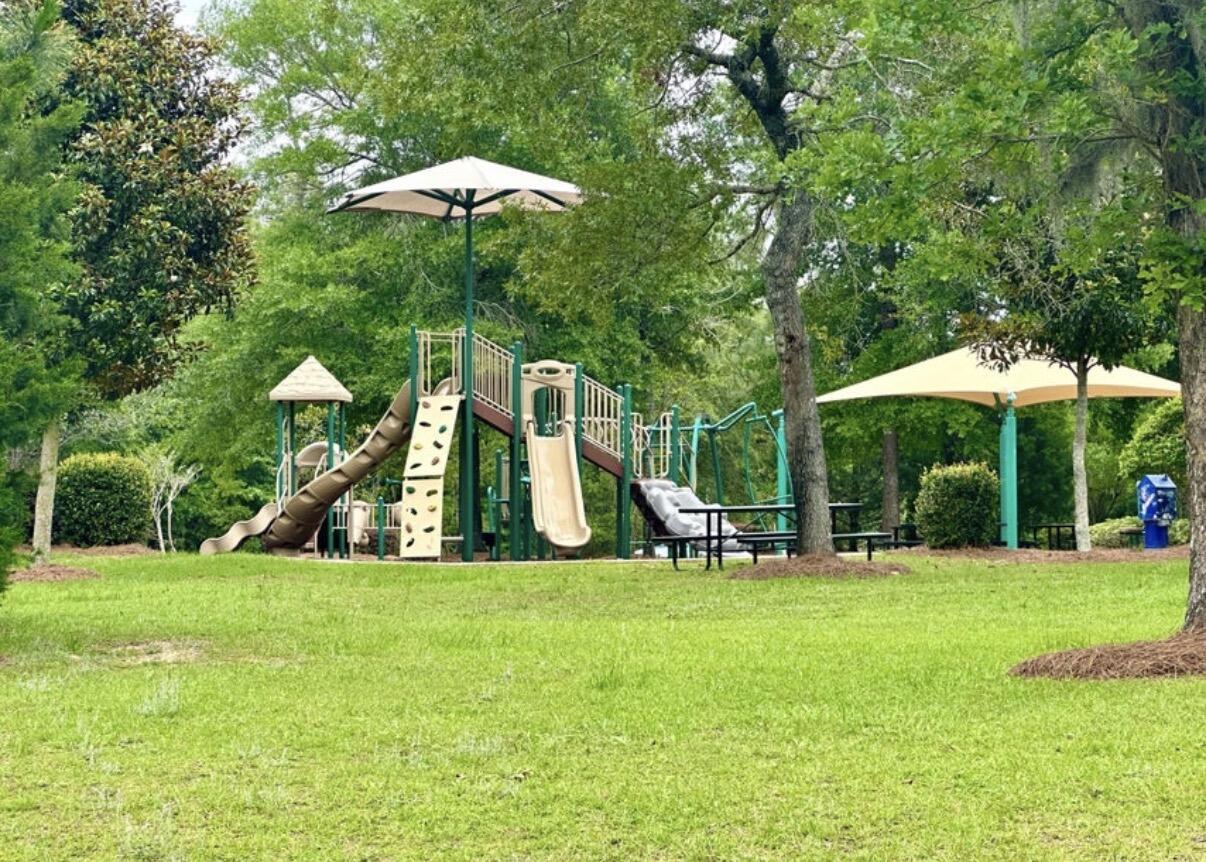 FOX VALLEY - Residential