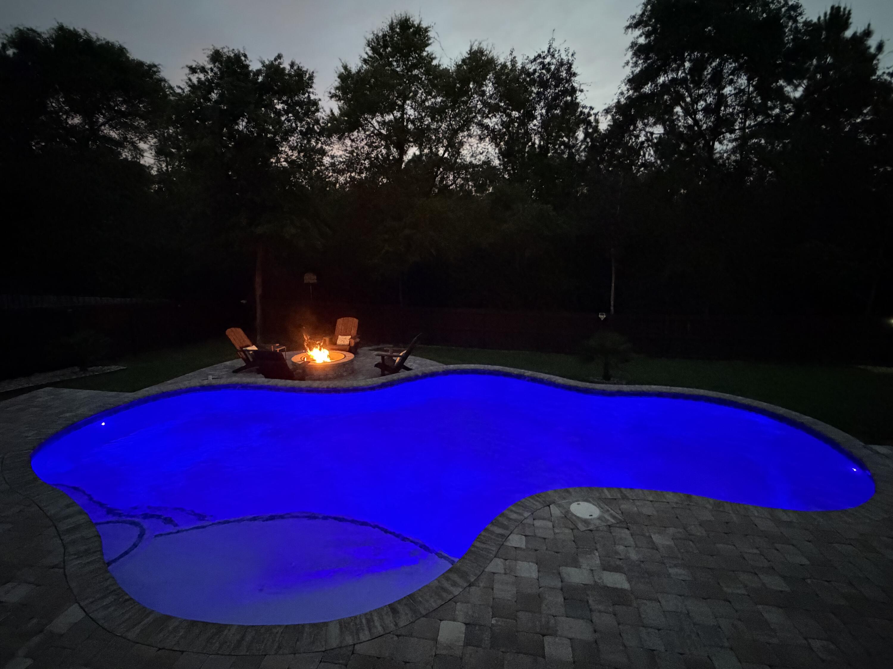 FOX VALLEY - Residential