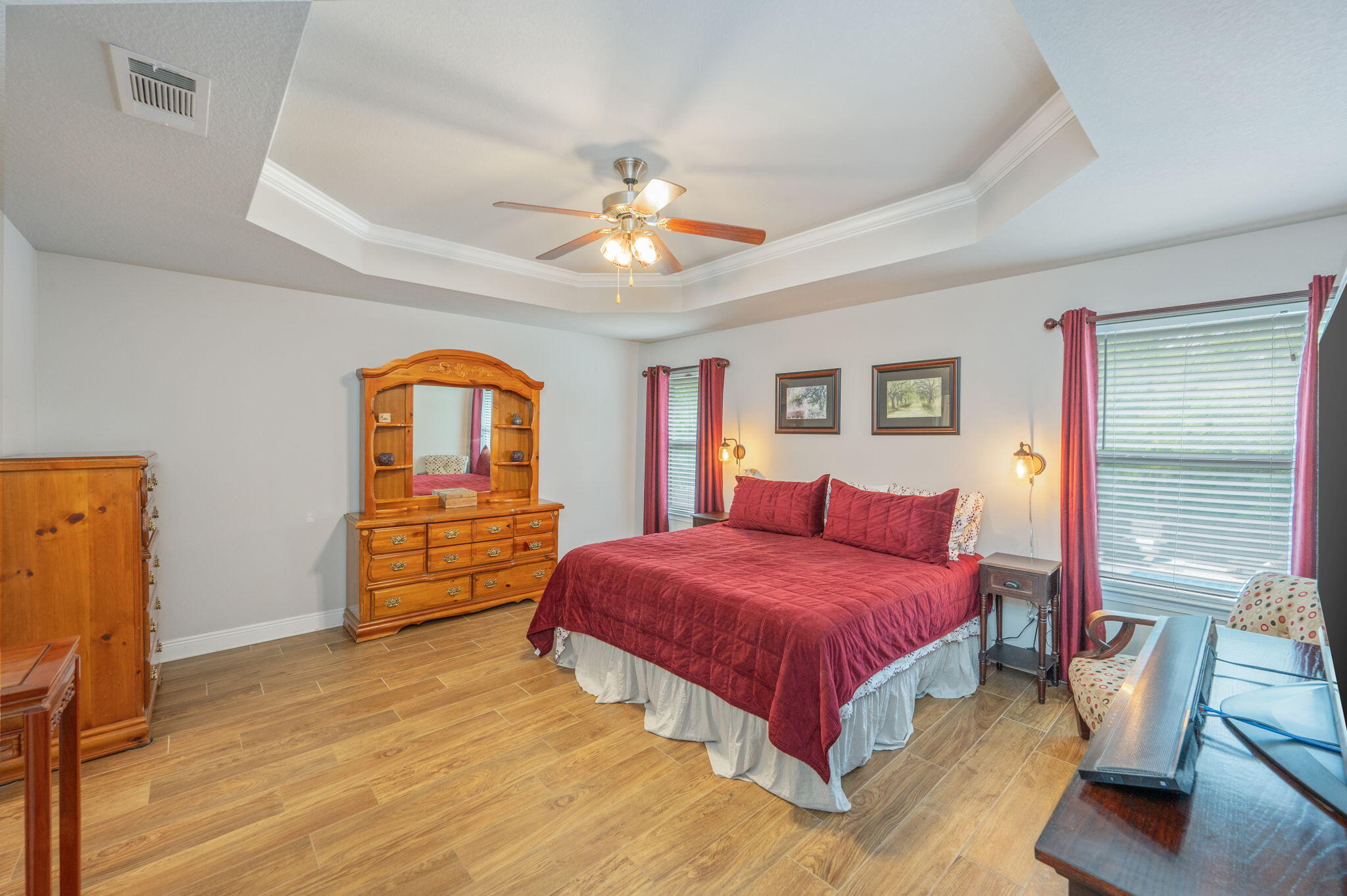 FOX VALLEY - Residential