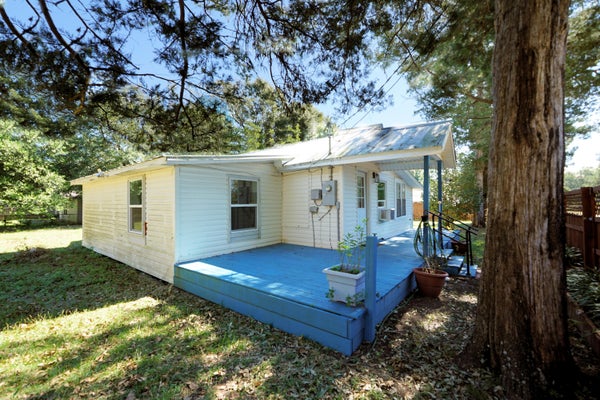 635 AMOS ST, CRESTVIEW, FL 32539 - Image e46459843e9851eefb60fb4254db054c/78463373