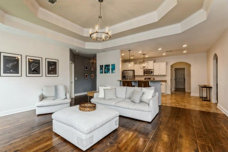 2505 - Auburn & Garden City - Residential