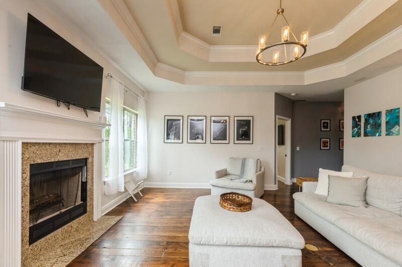 2505 - Auburn & Garden City - Residential