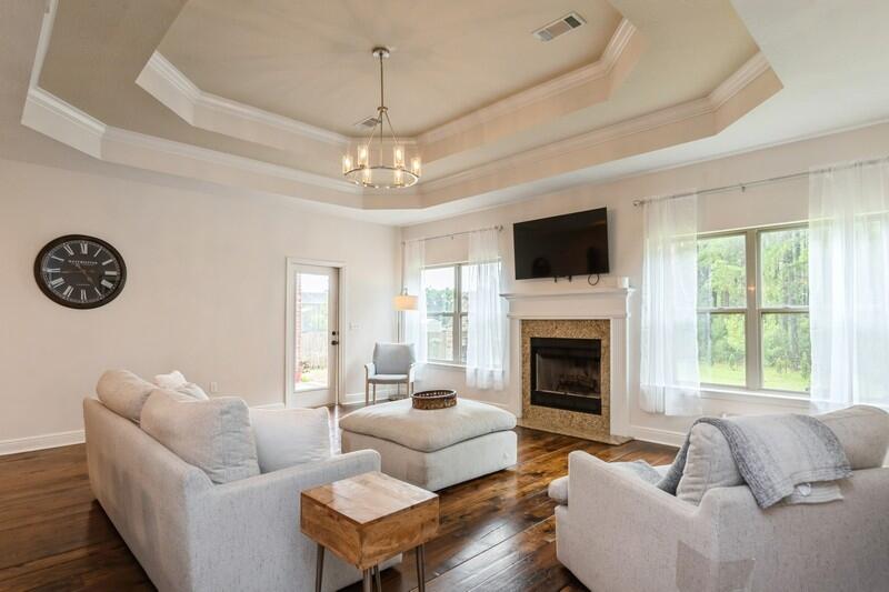 2505 - Auburn & Garden City - Residential