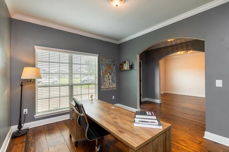 2505 - Auburn & Garden City - Residential