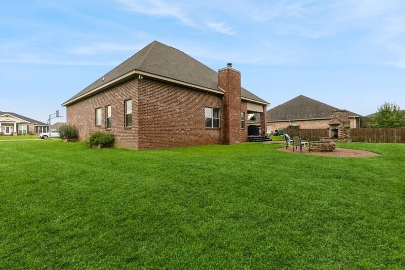 2505 - Auburn & Garden City - Residential