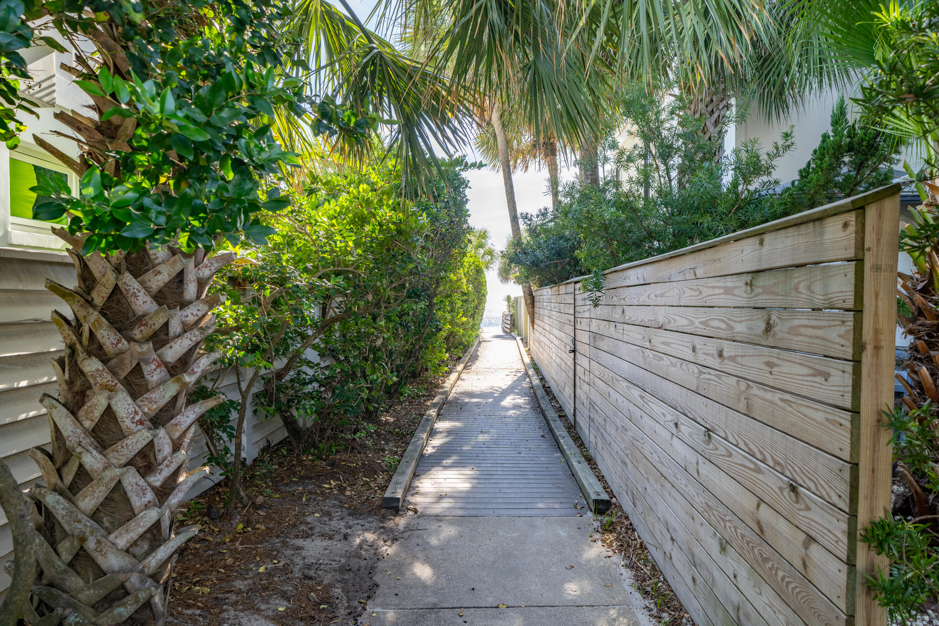 THE HAMMOCKS OF SEAGROVE - Residential