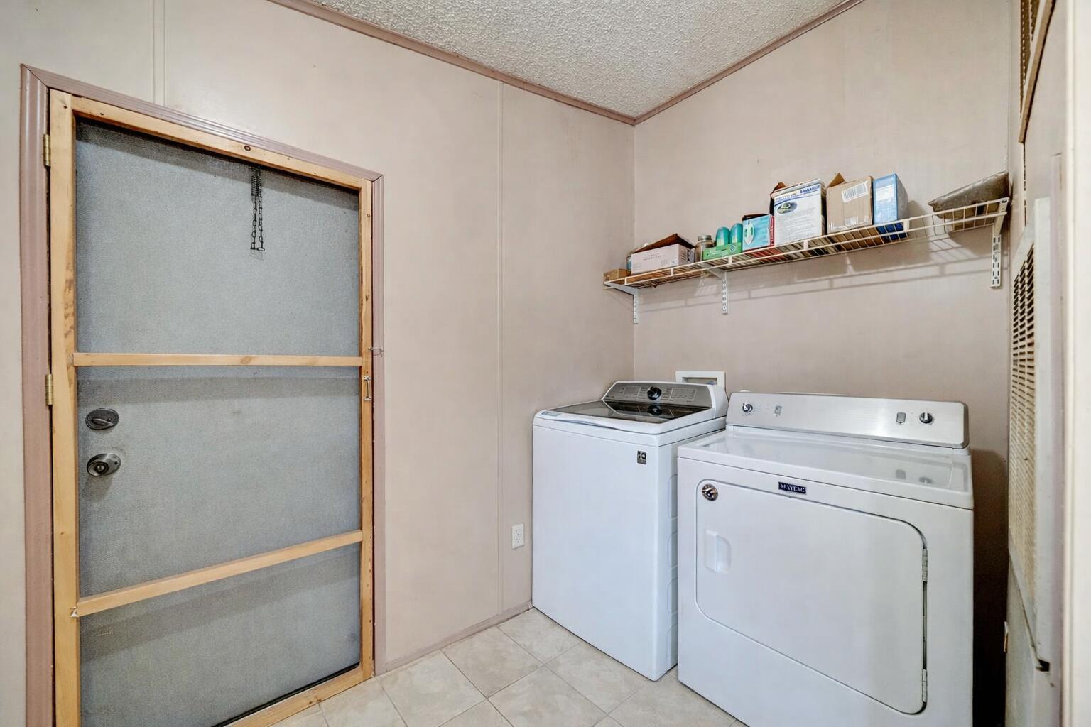 LAGUNA BEACH ESTATES 7TH ADDN - Residential