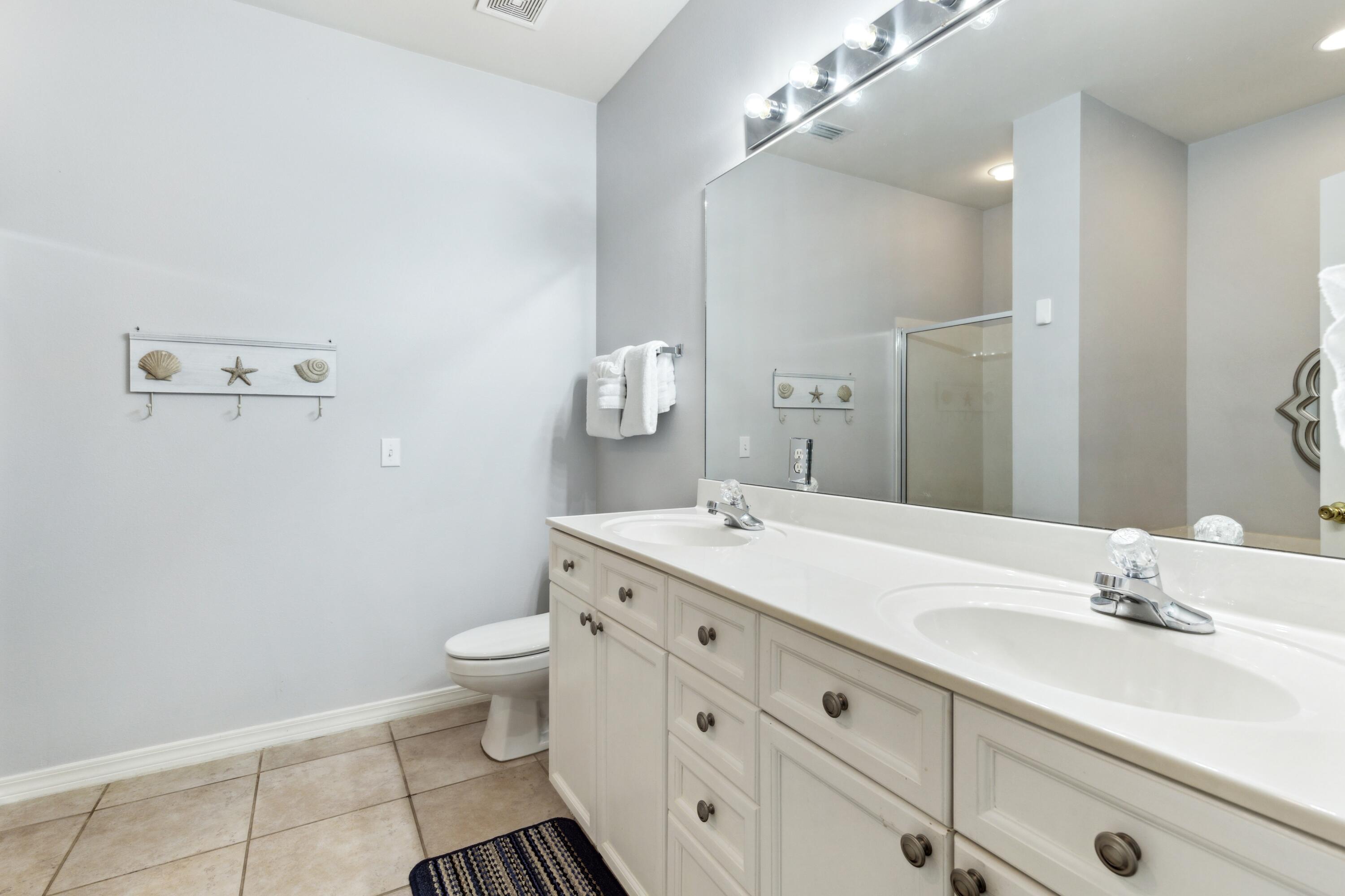 Royal Seaesta Phase II - Residential