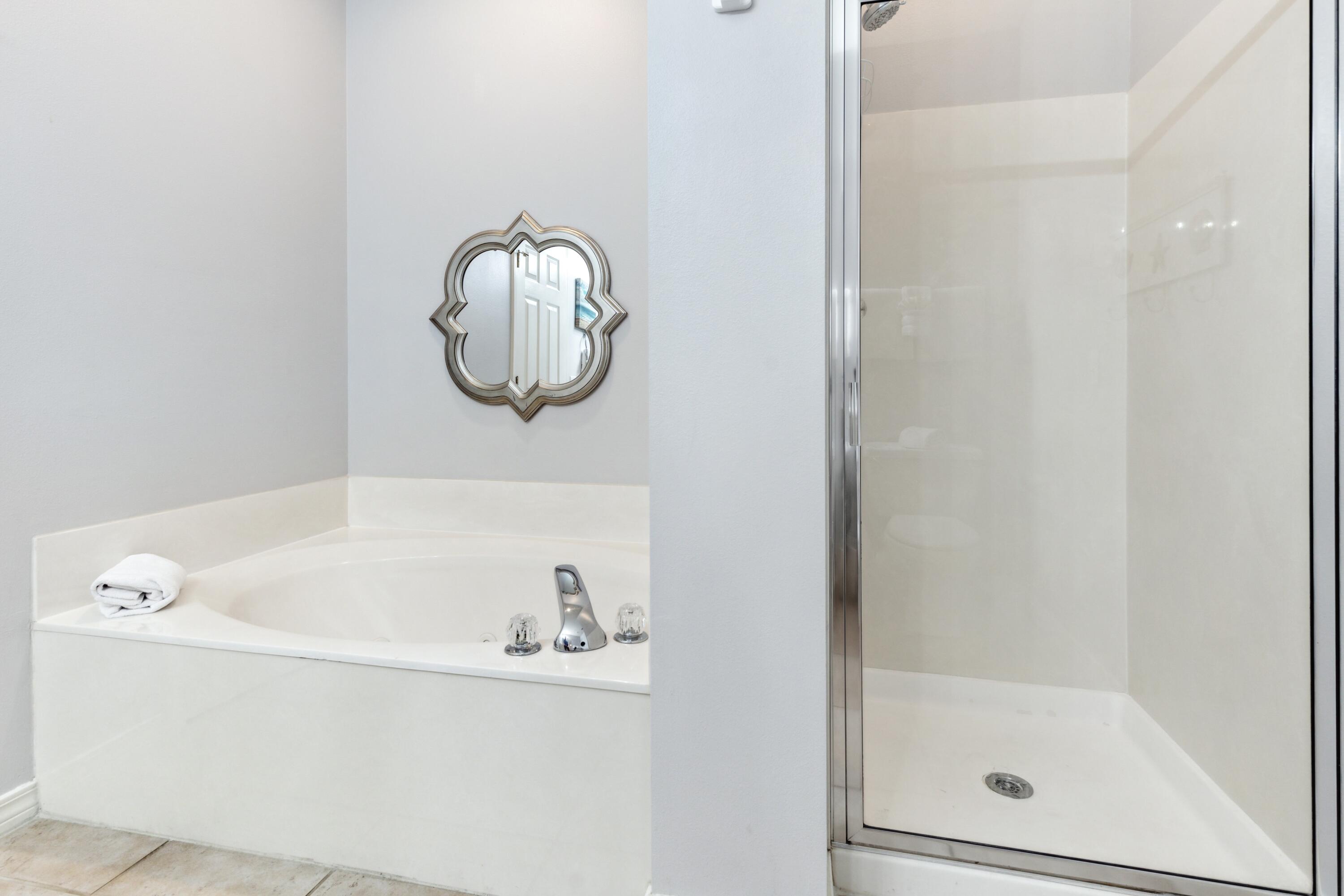 Royal Seaesta Phase II - Residential