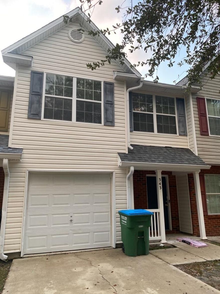 This updated 3 Bedroom 2 bath townhome is close to Eglin AFB, shopping and schools. This  LVP flooring throughout with 2 bathrooms upstairs and a 1/2 bath downstairs. It also offers a 1 car garage. Washer and dryer included