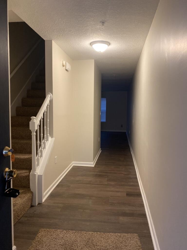 ROLLING PINES - Residential Lease