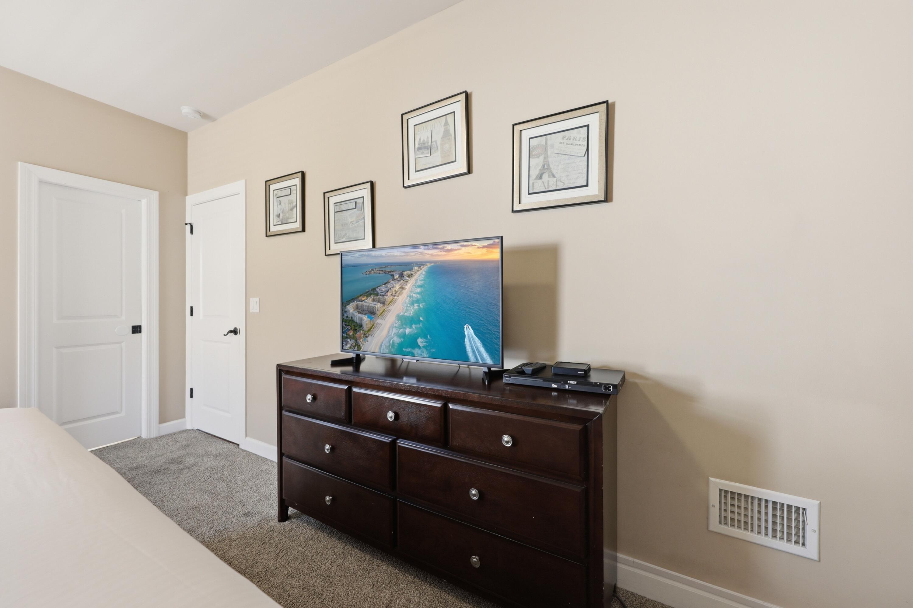 VILLAGES OF CRYSTAL BEACH - Residential