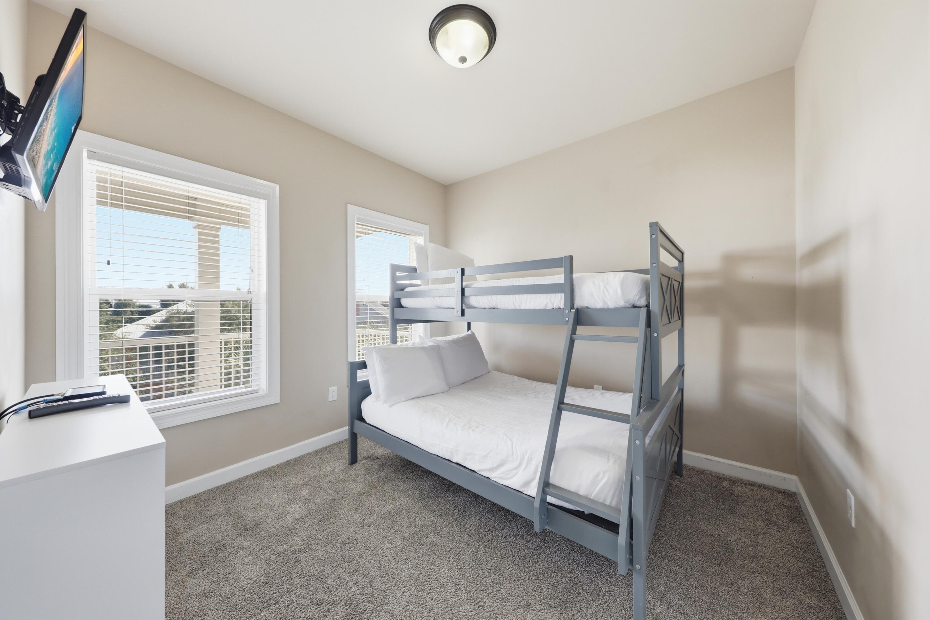 VILLAGES OF CRYSTAL BEACH - Residential