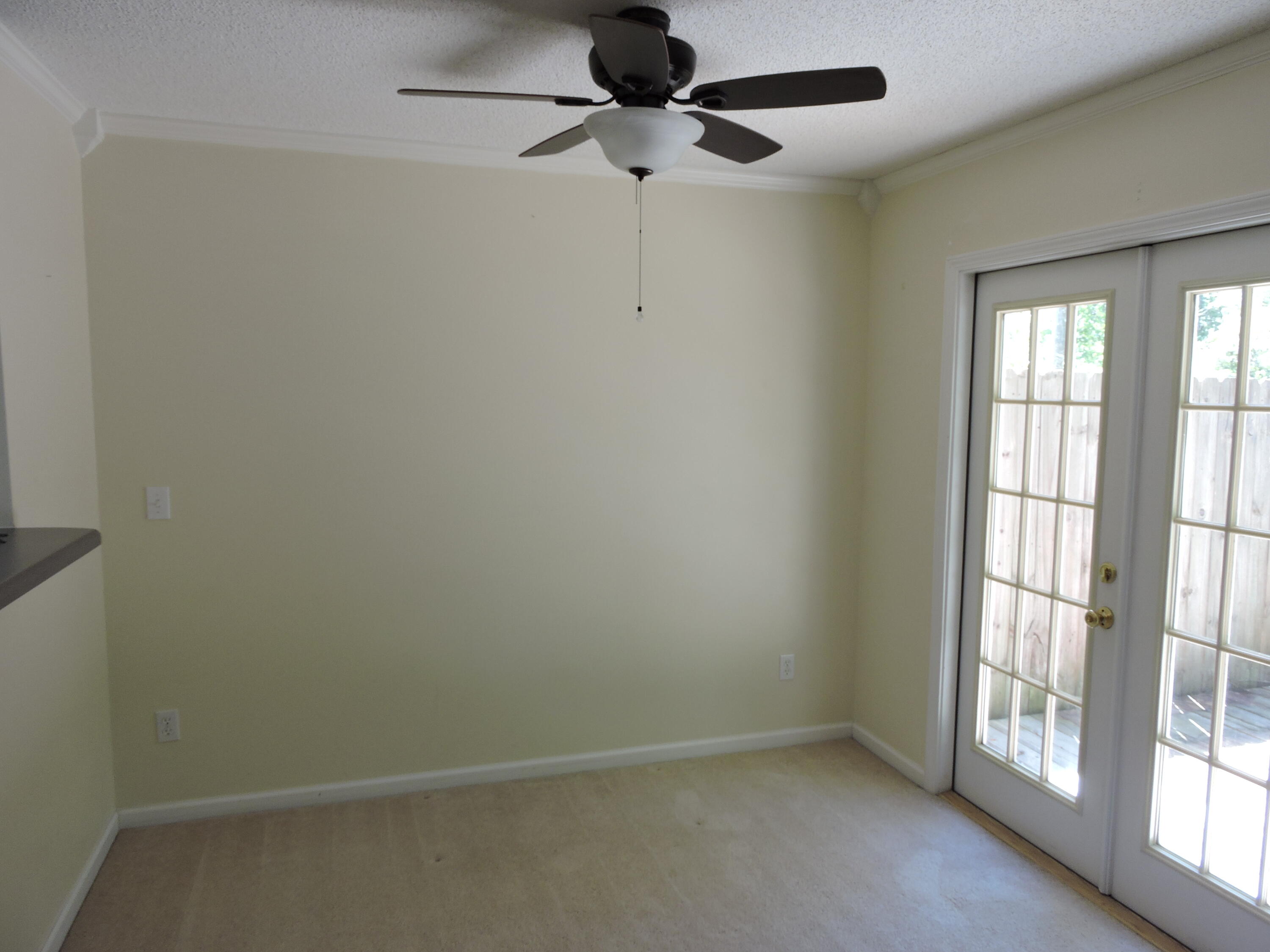 ROLLING PINES - Residential Lease