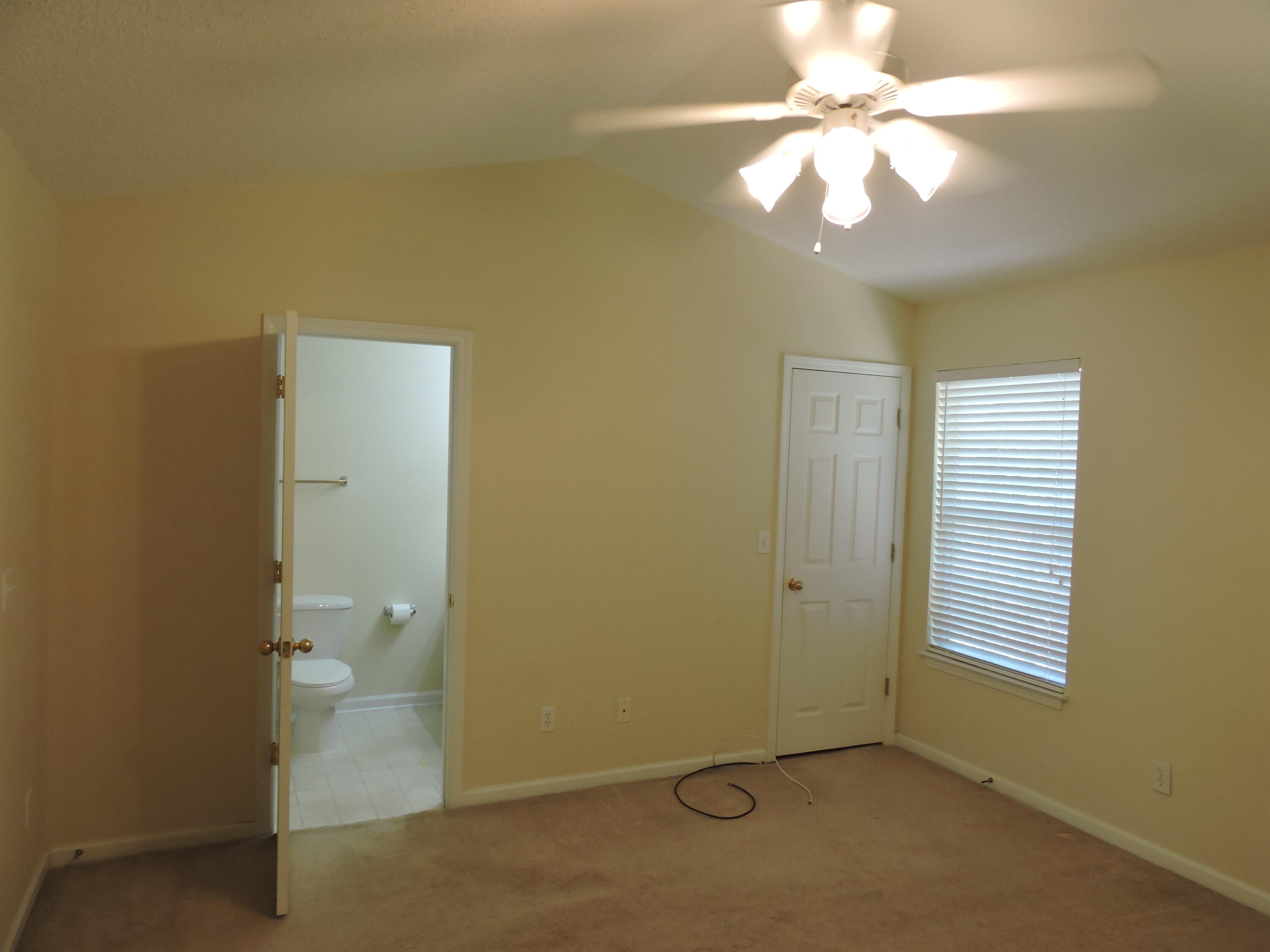 ROLLING PINES - Residential Lease