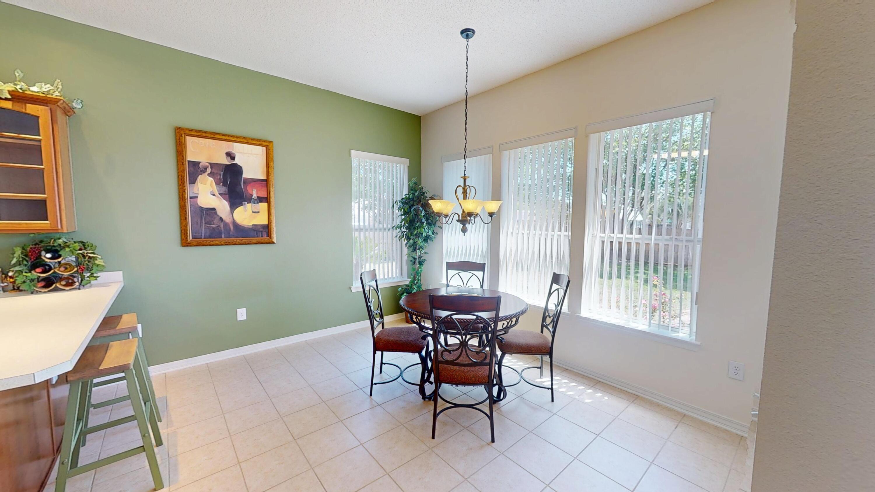 ASHBERRY WOODS - Residential