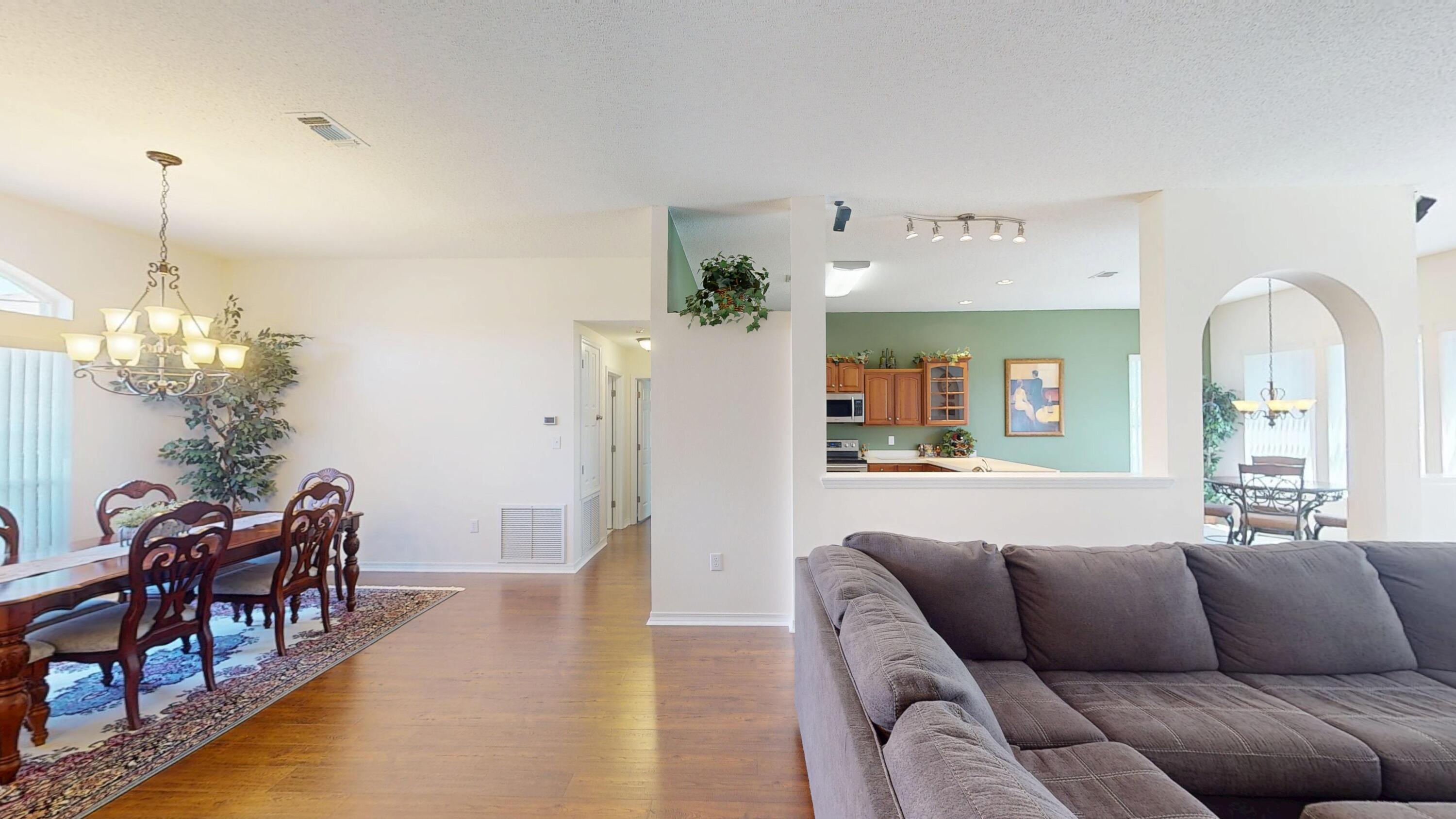 ASHBERRY WOODS - Residential