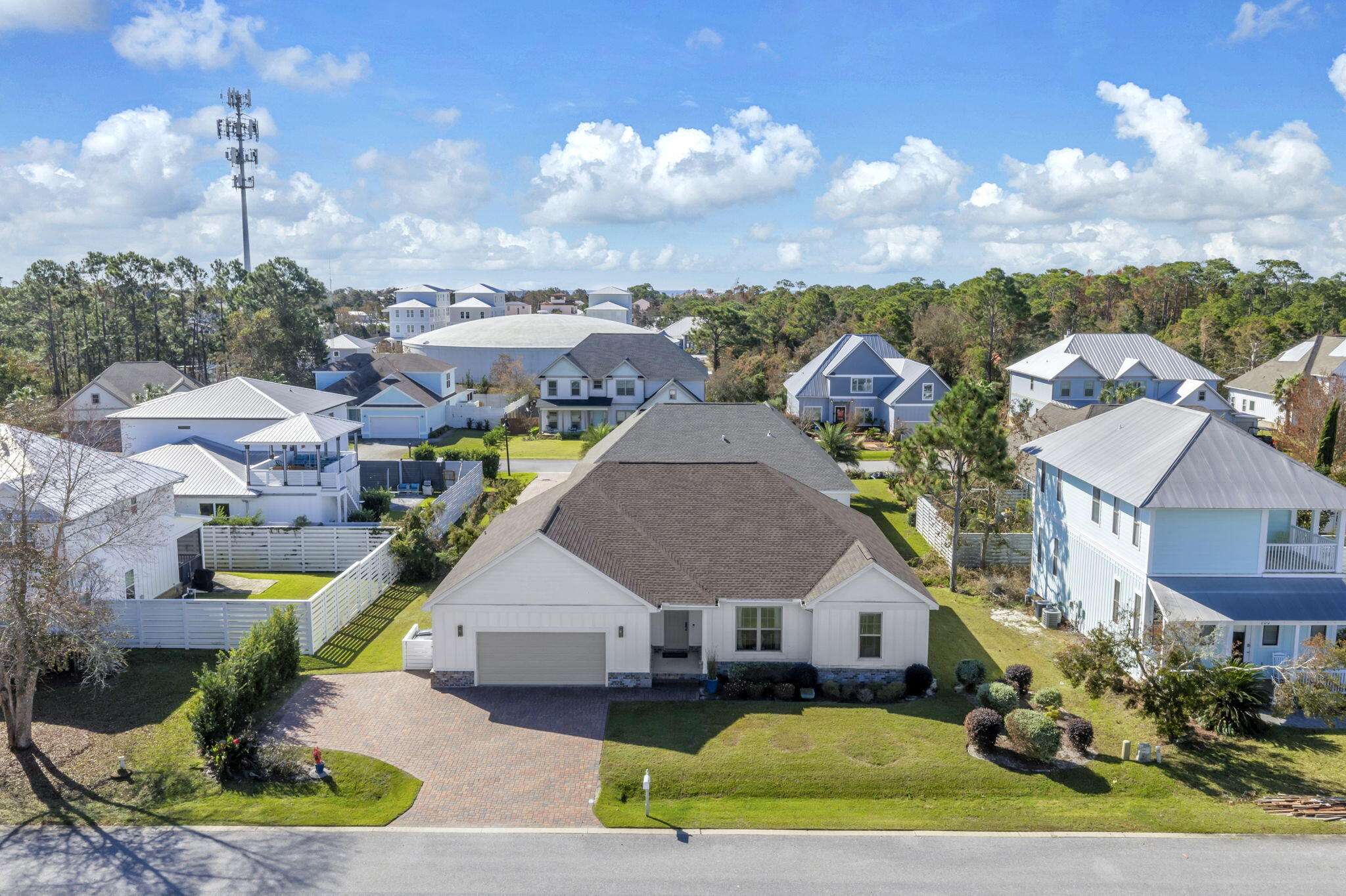 126 Tropical Breeze Drive