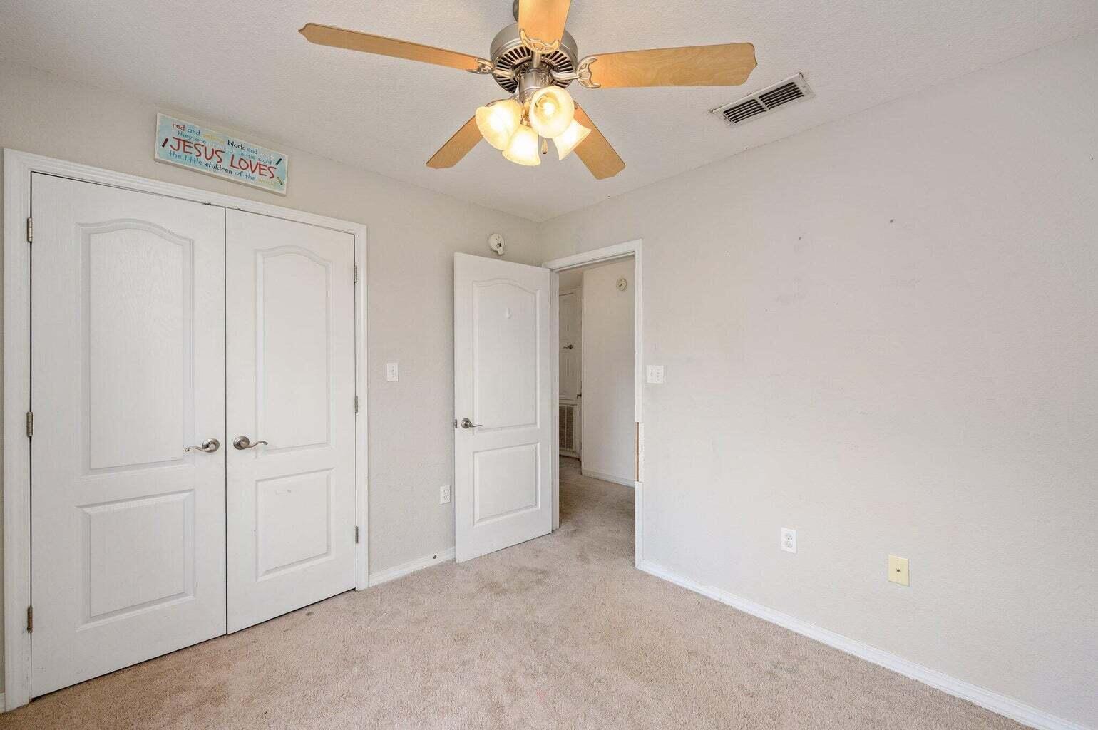 DRIFTWOOD ESTATES - Residential Lease
