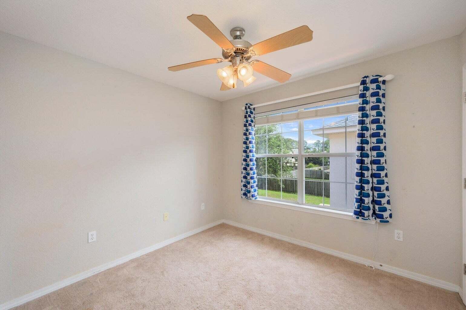 DRIFTWOOD ESTATES - Residential Lease