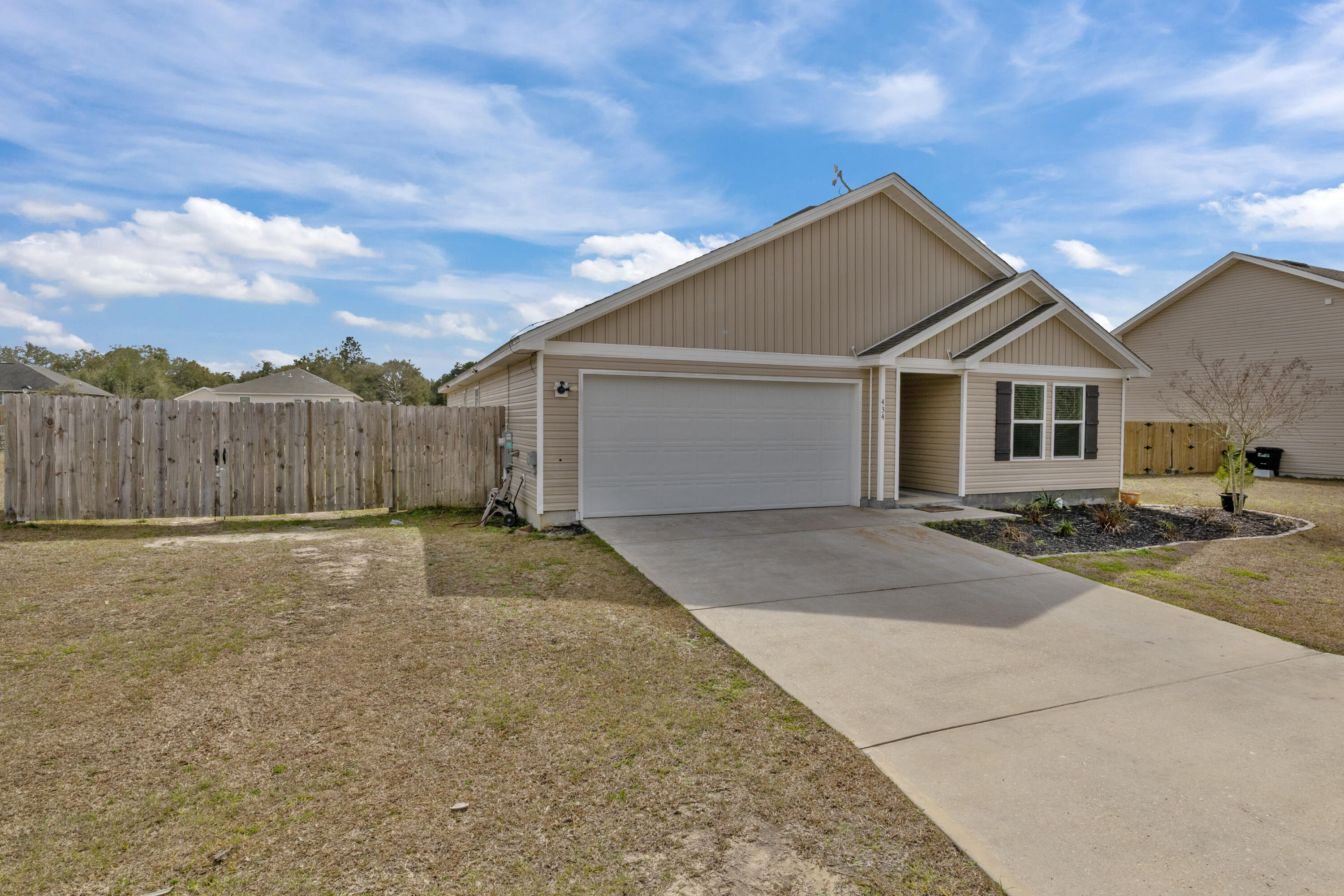 SAWMILL COURT - Residential