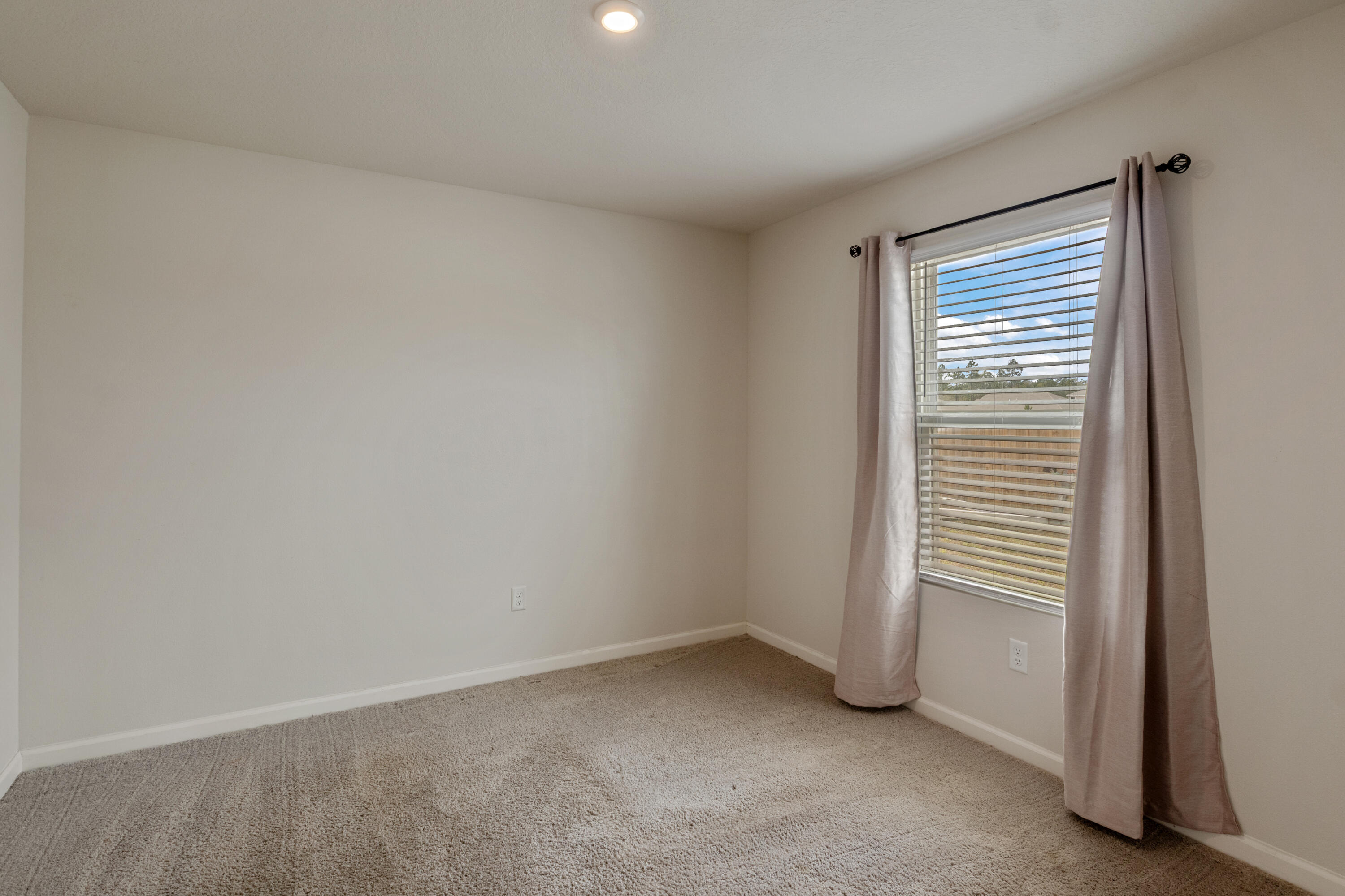 SAWMILL COURT - Residential