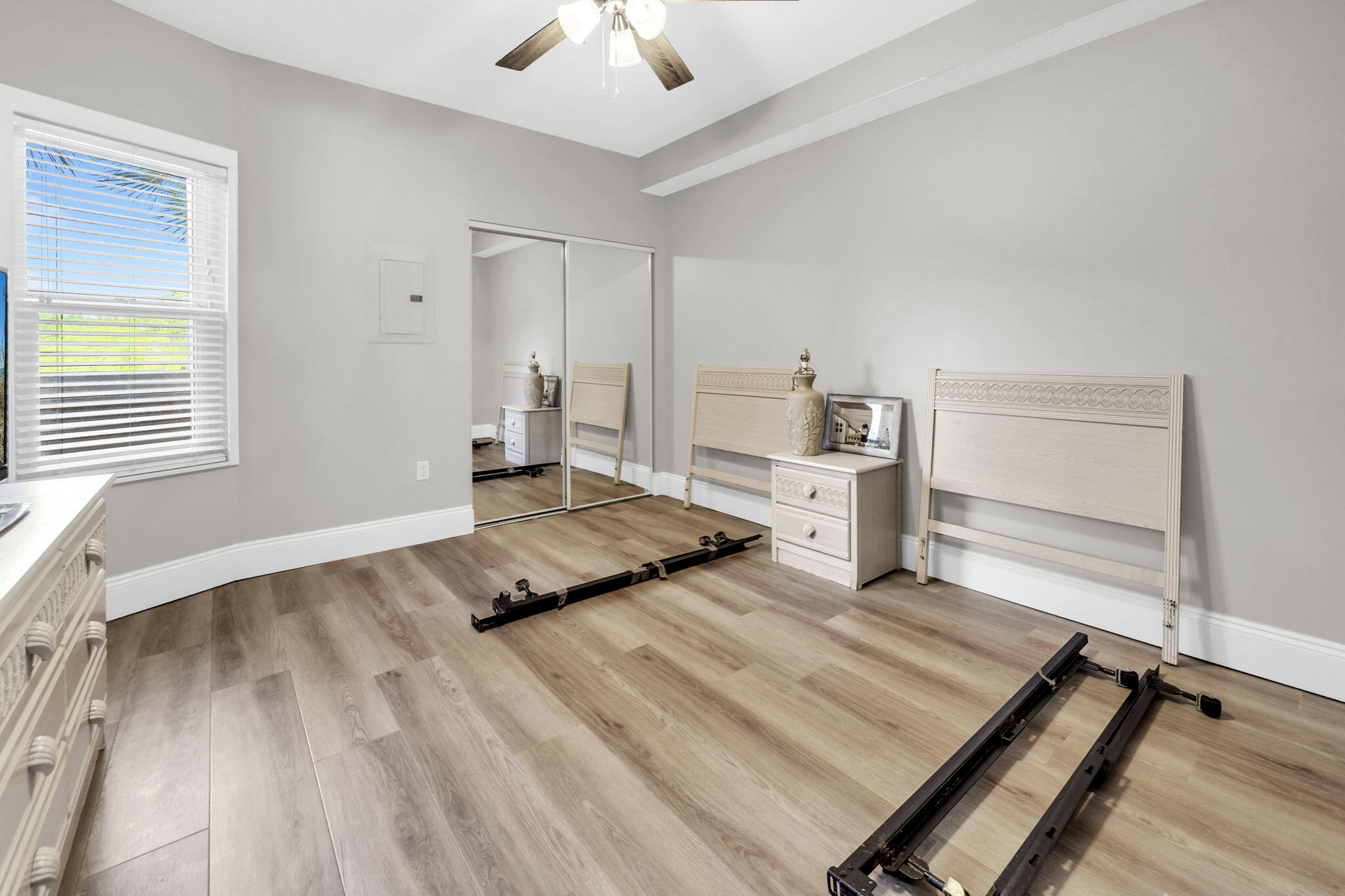 SUMMIT AT TOPS'L (THE) - Residential