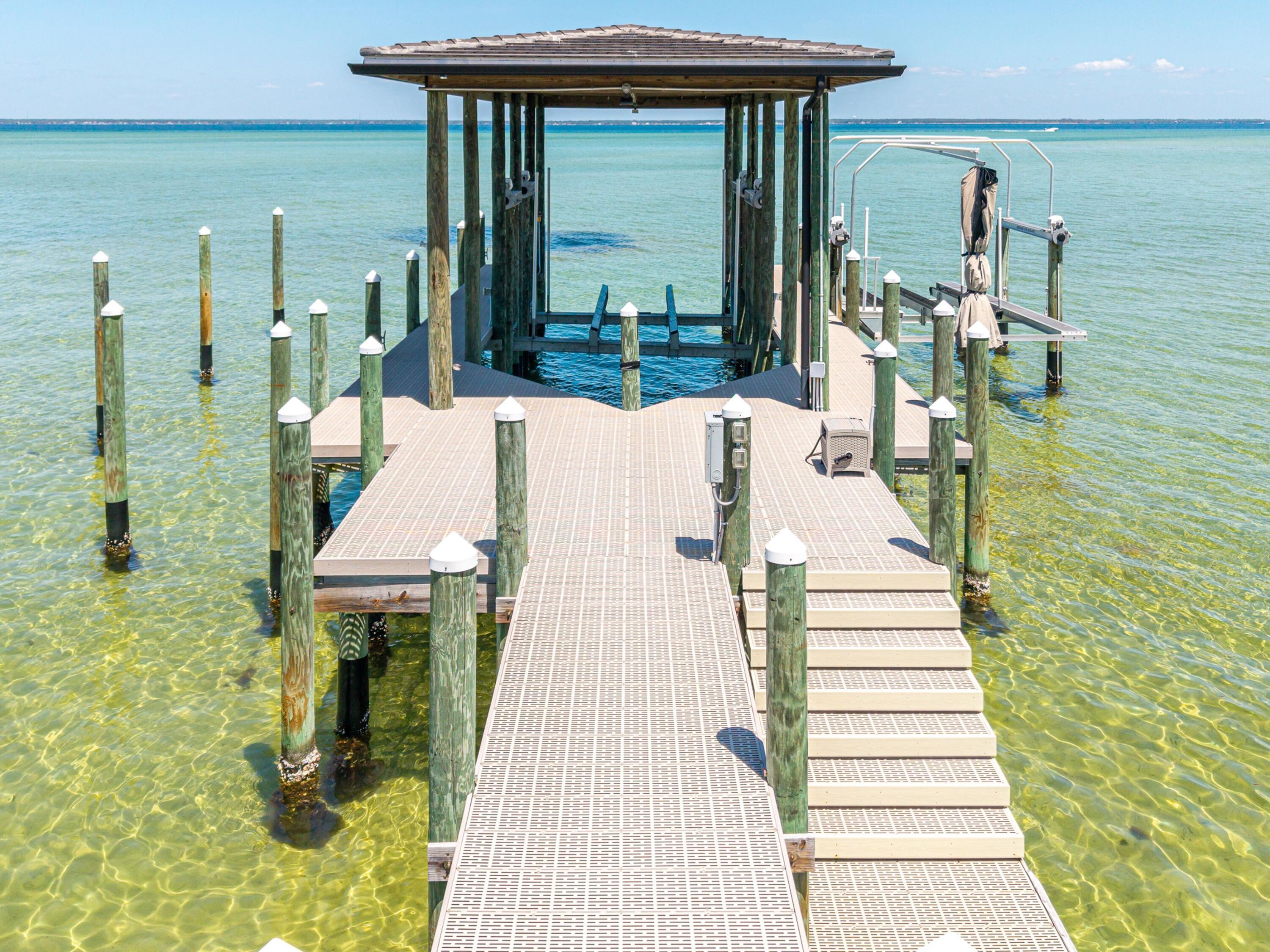 Cobbs Point - Residential