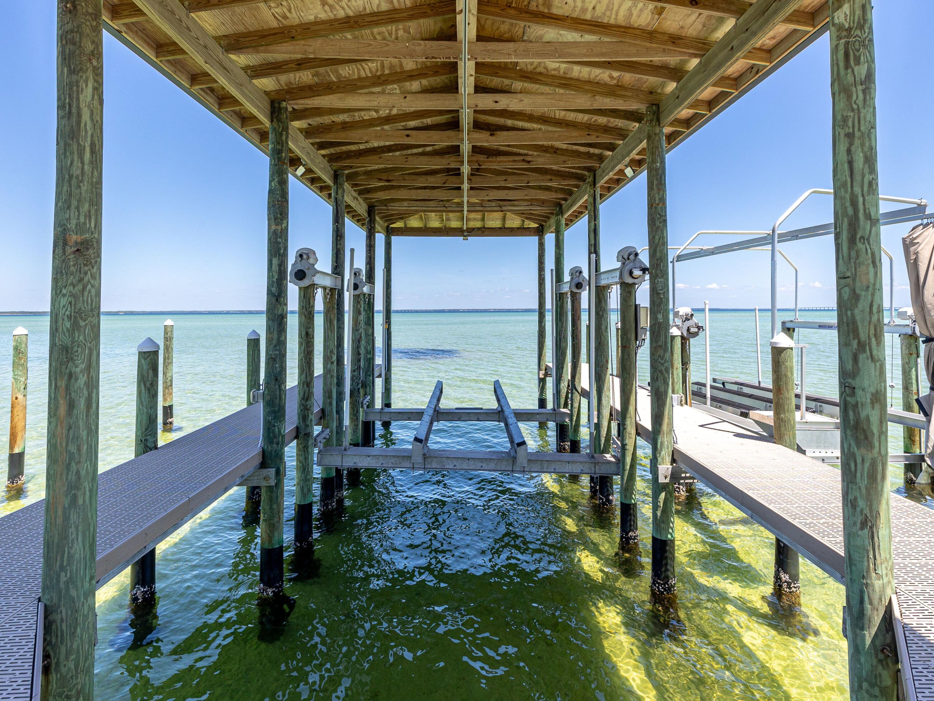 Cobbs Point - Residential