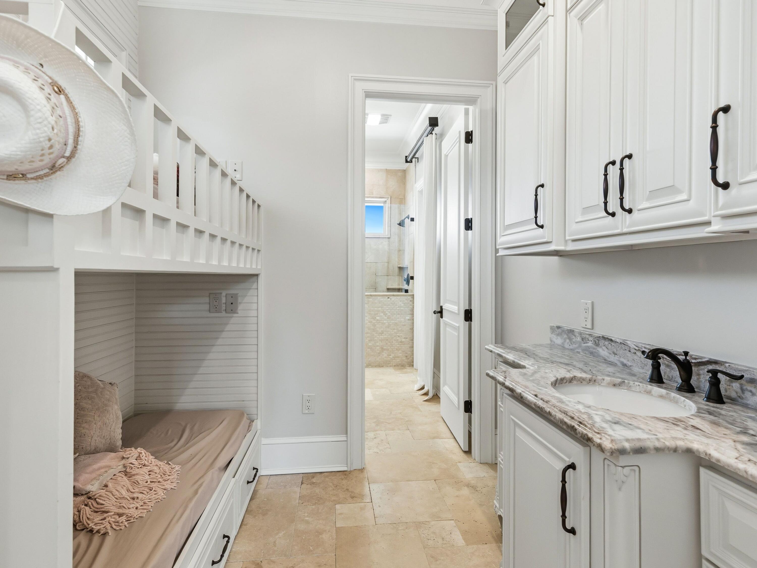 Cobbs Point - Residential