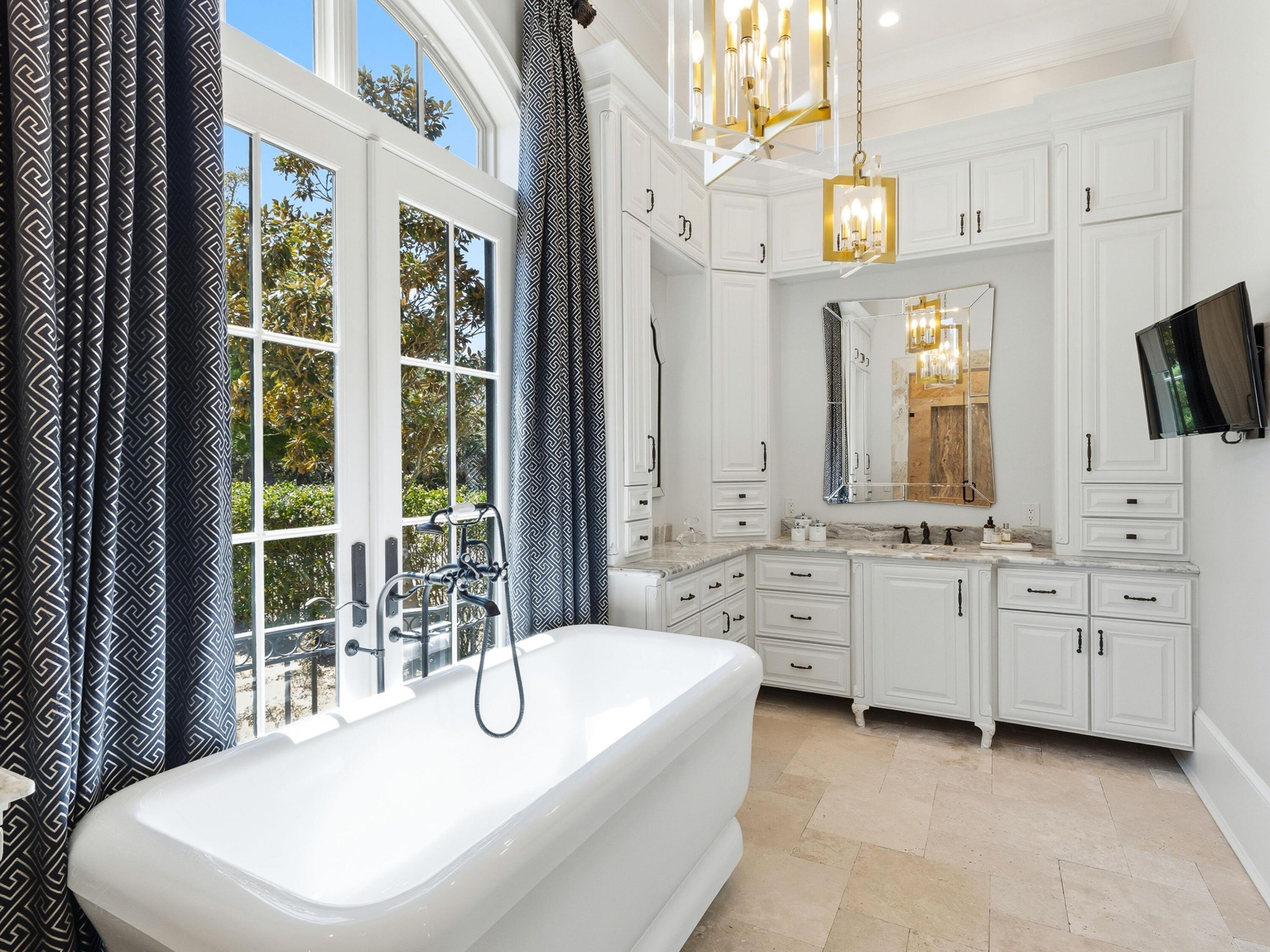 Cobbs Point - Residential