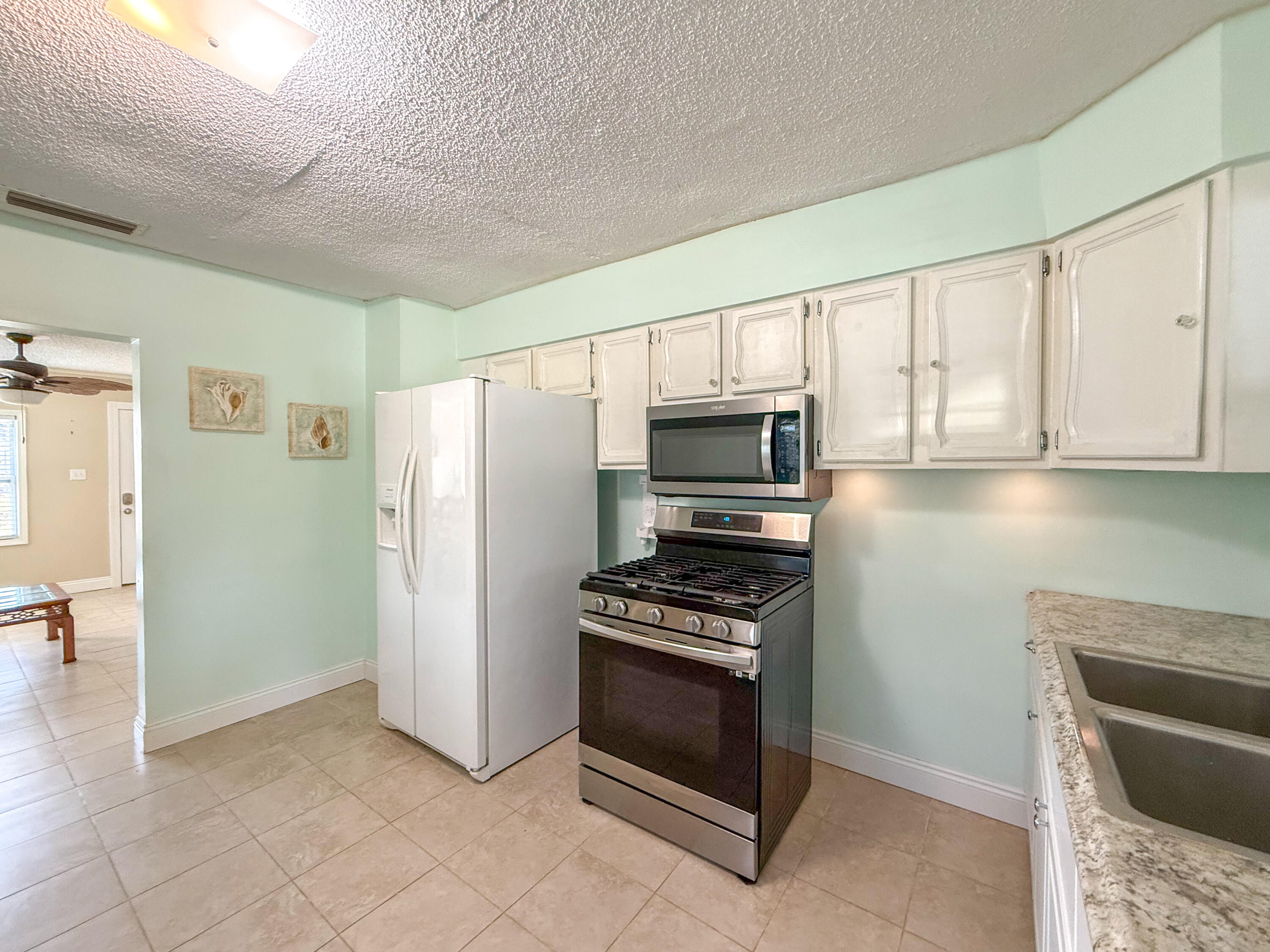 NO RECORDED SUBDIVISION - Residential