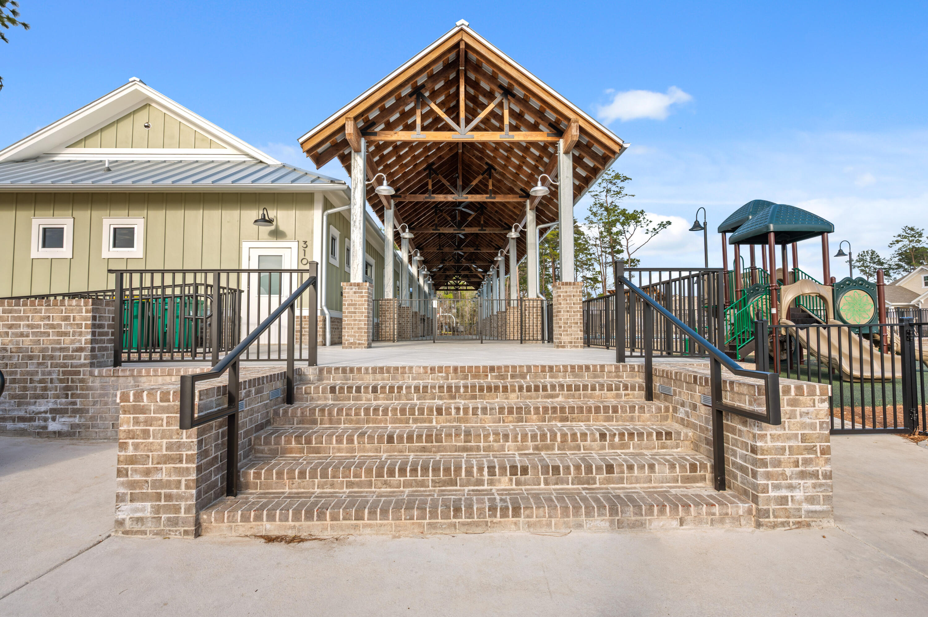 Deer Moss Creek - Residential