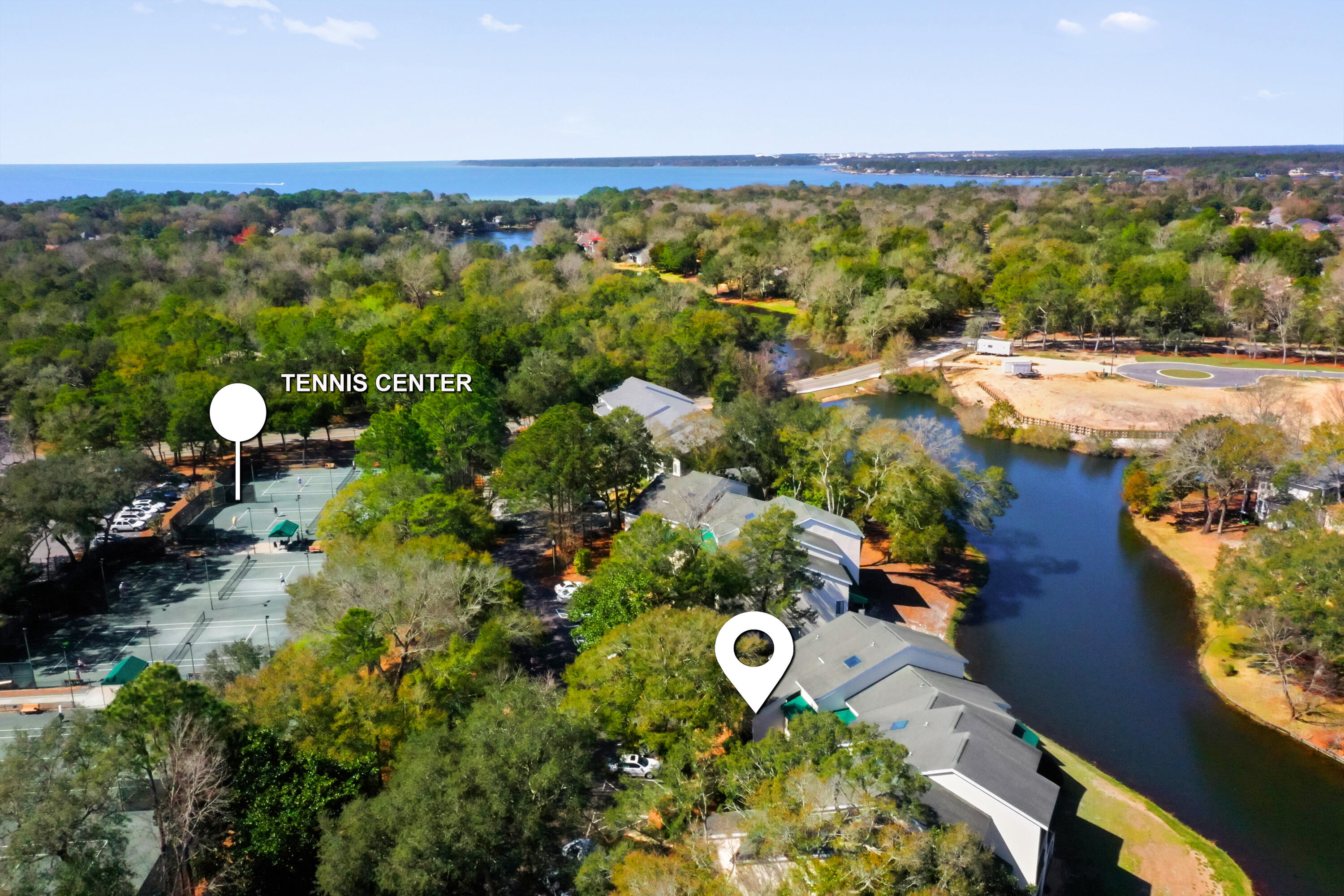 LAKESIDE CONDO AT BLUEWATER BAY - Residential