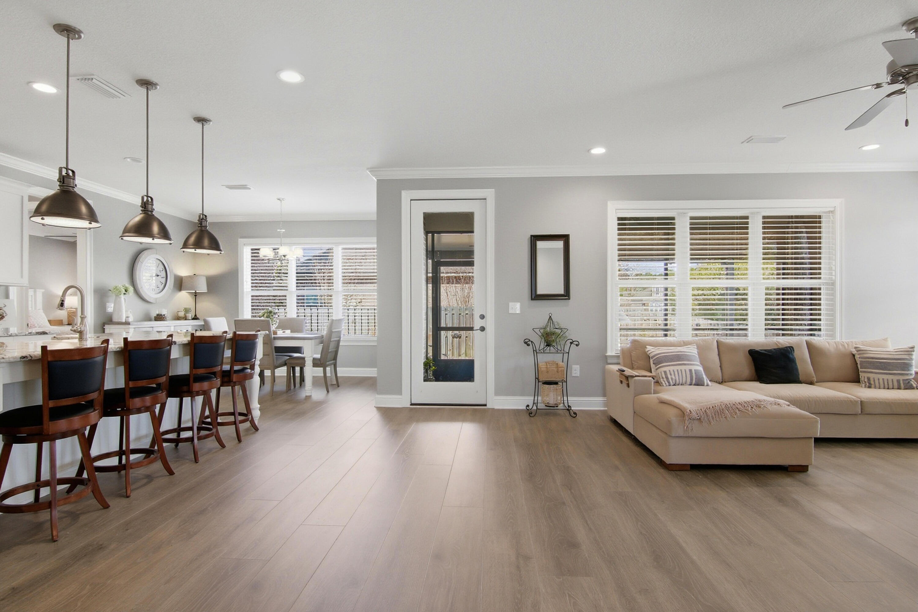 HAMMOCK BAY - Residential