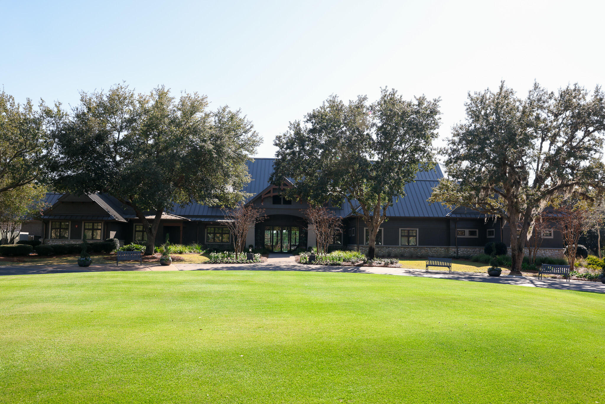 WILD HERON - Residential