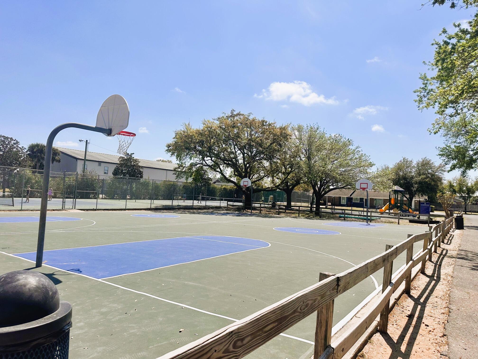 INDIAN OAKS - Residential