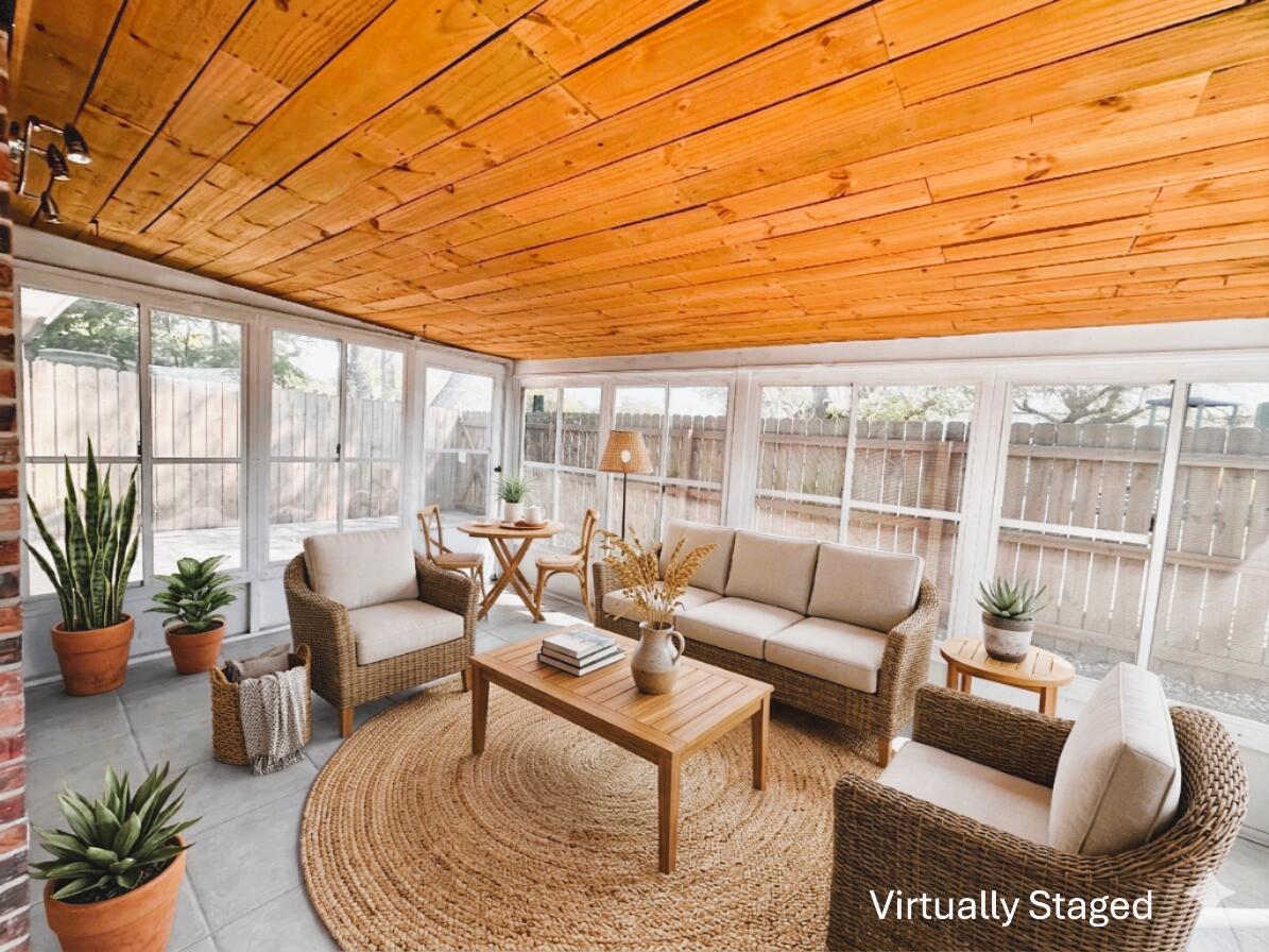 INDIAN OAKS - Residential