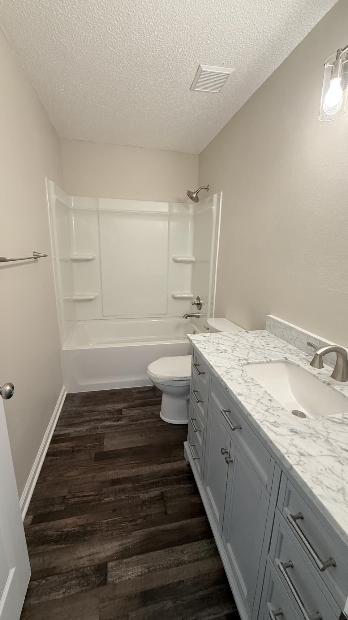 EAST BAY HEIGHTS - Residential