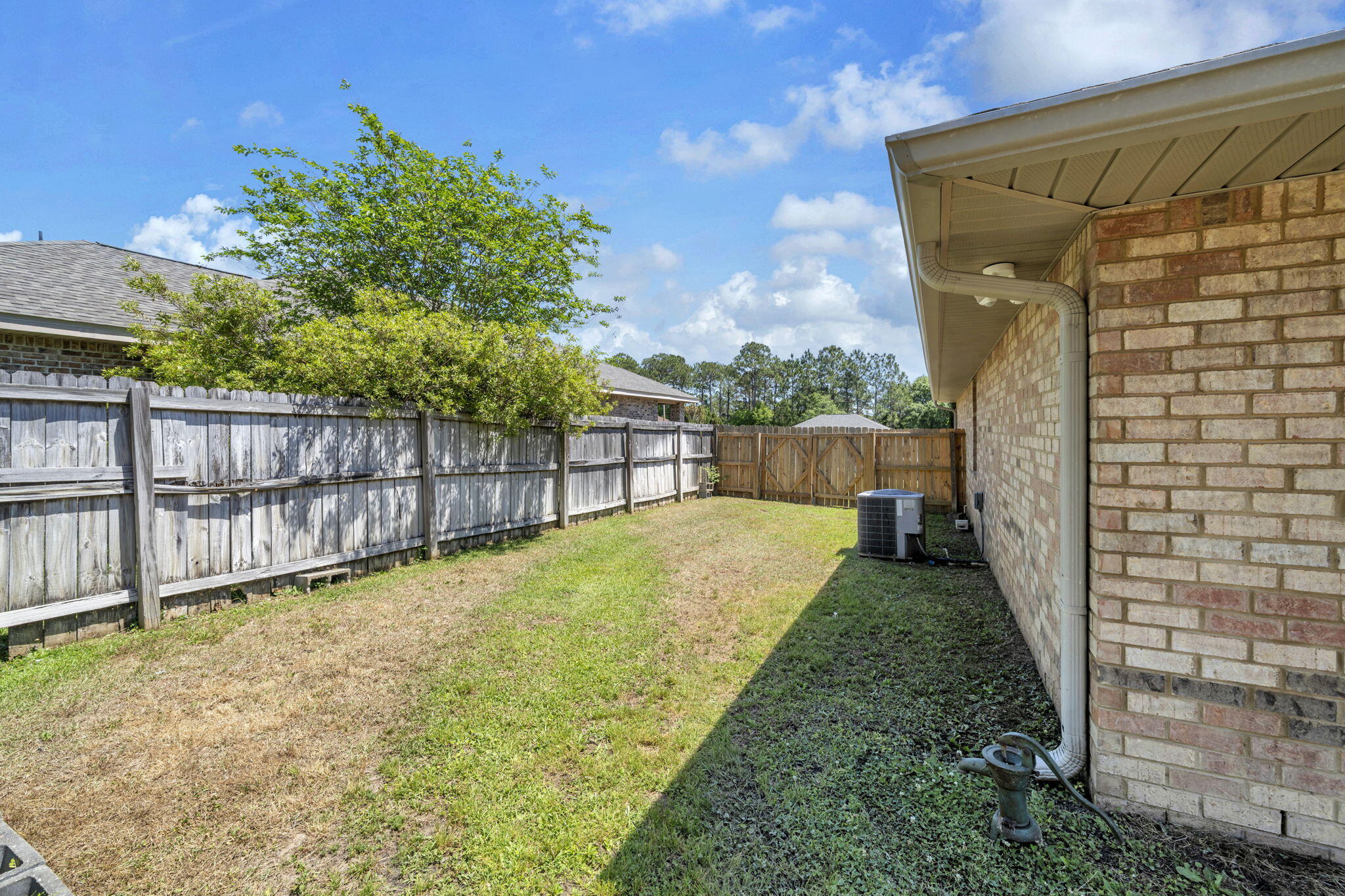 ALICIA PLACE - Residential