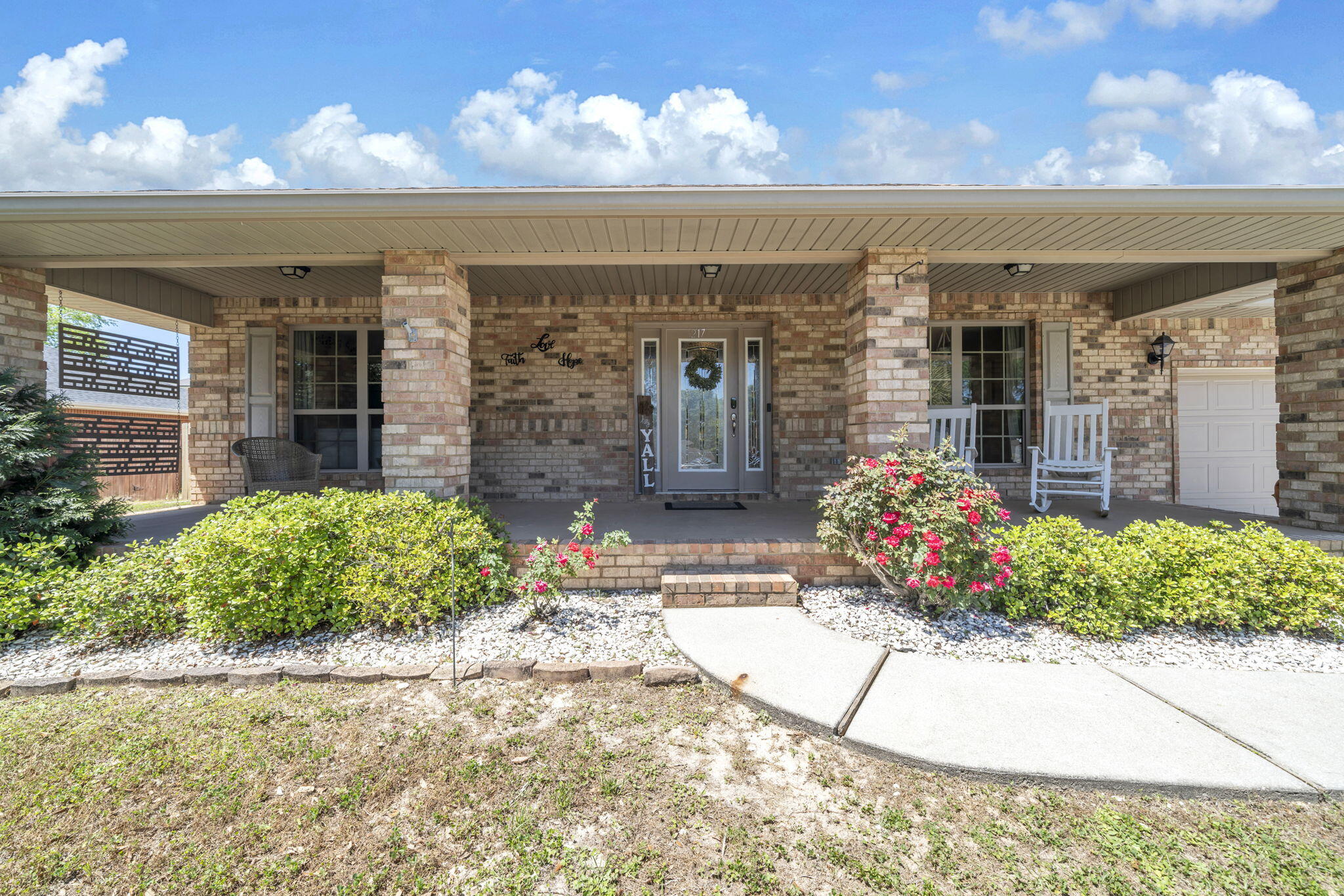 ALICIA PLACE - Residential