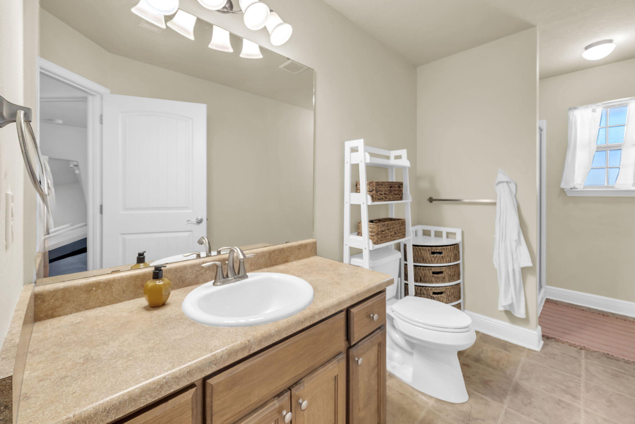 ALICIA PLACE - Residential