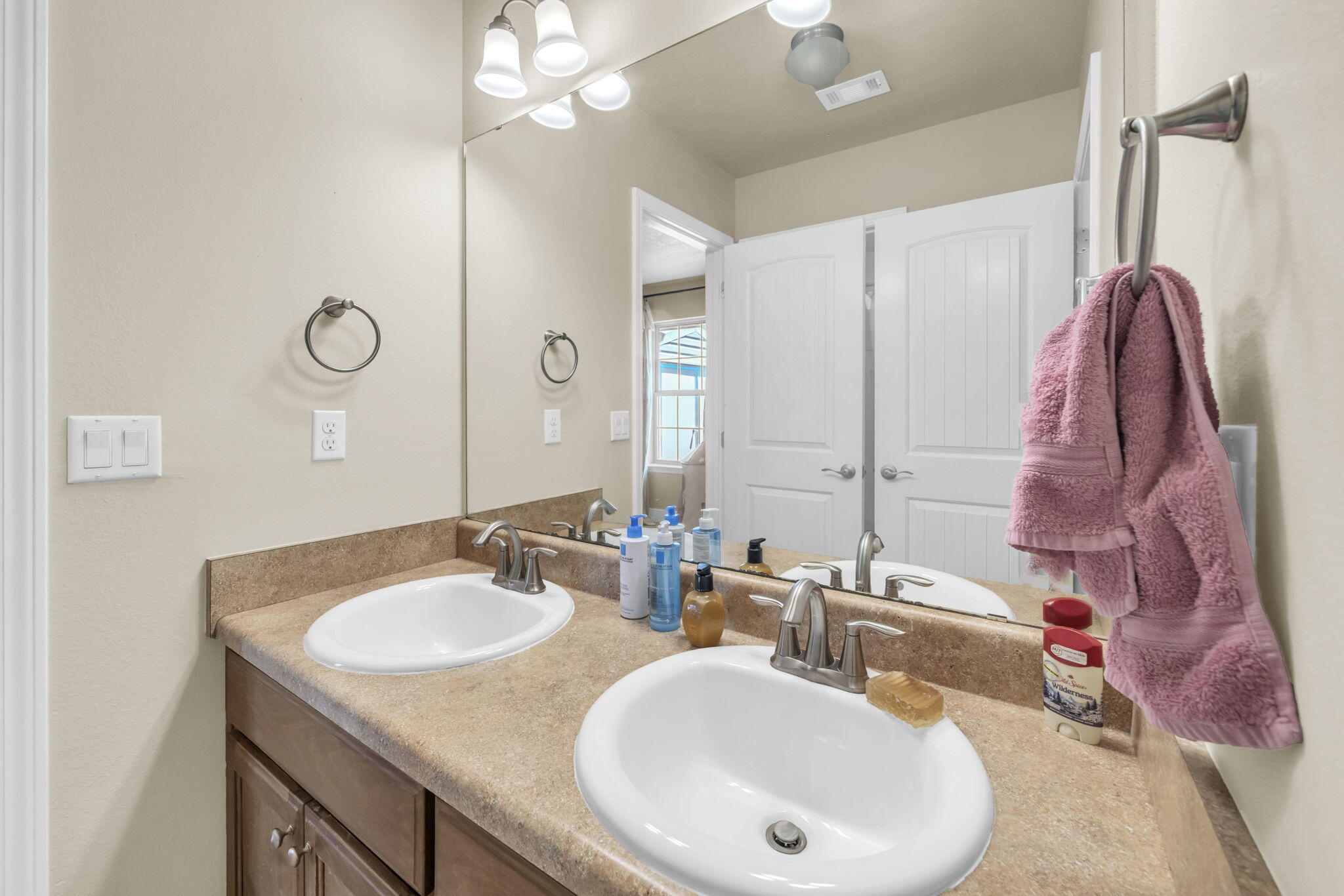 ALICIA PLACE - Residential